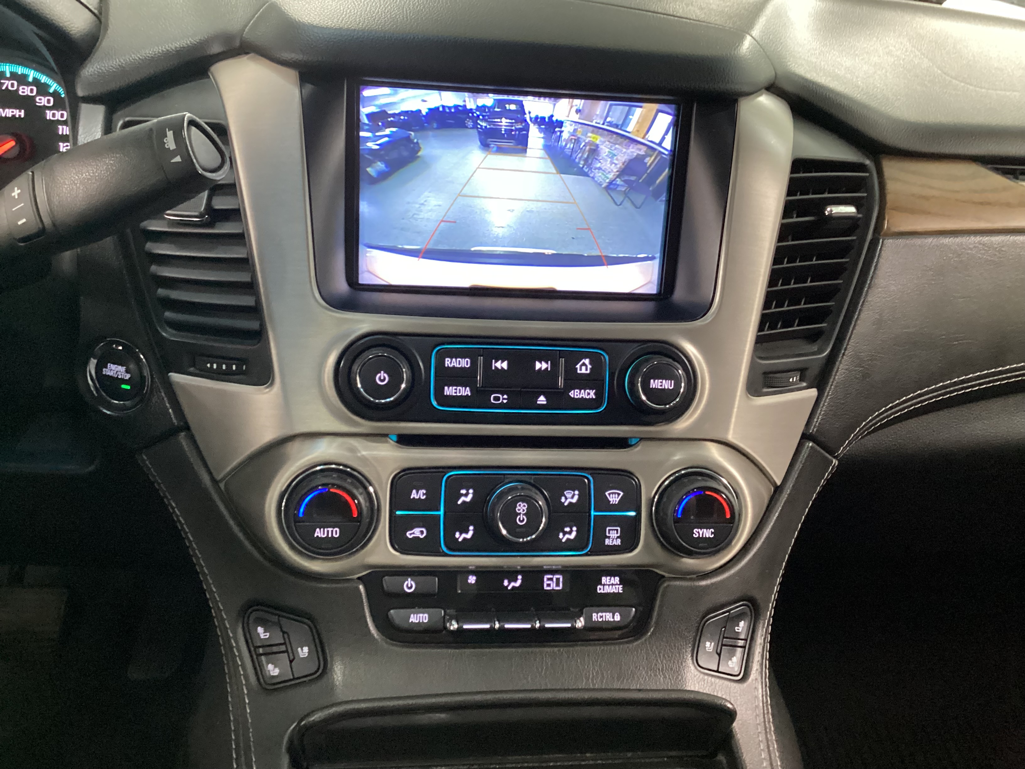 2020 GMC Yukon Denali 4WD - Image 16