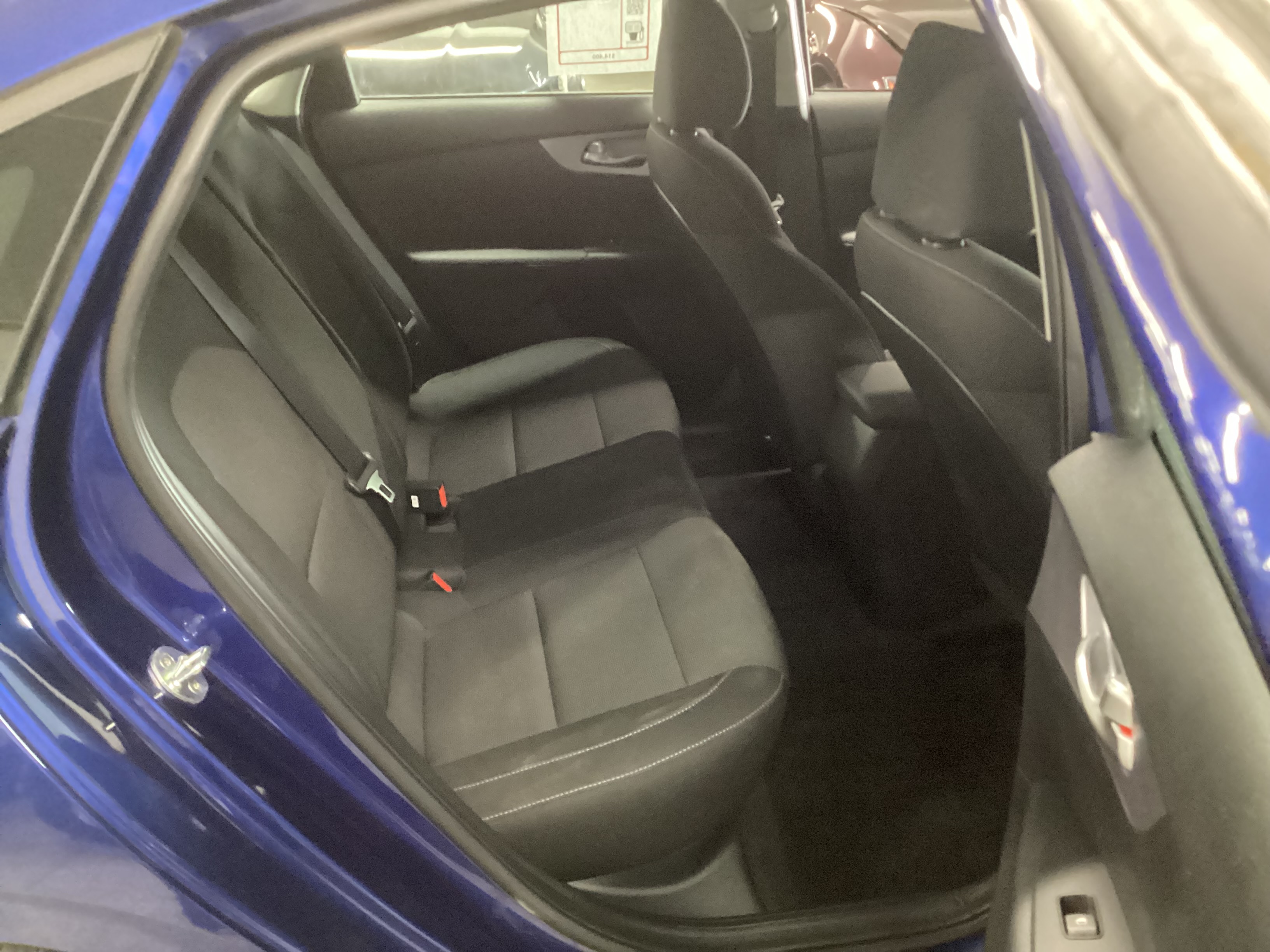 2022 KIA Forte LXS - Image 8