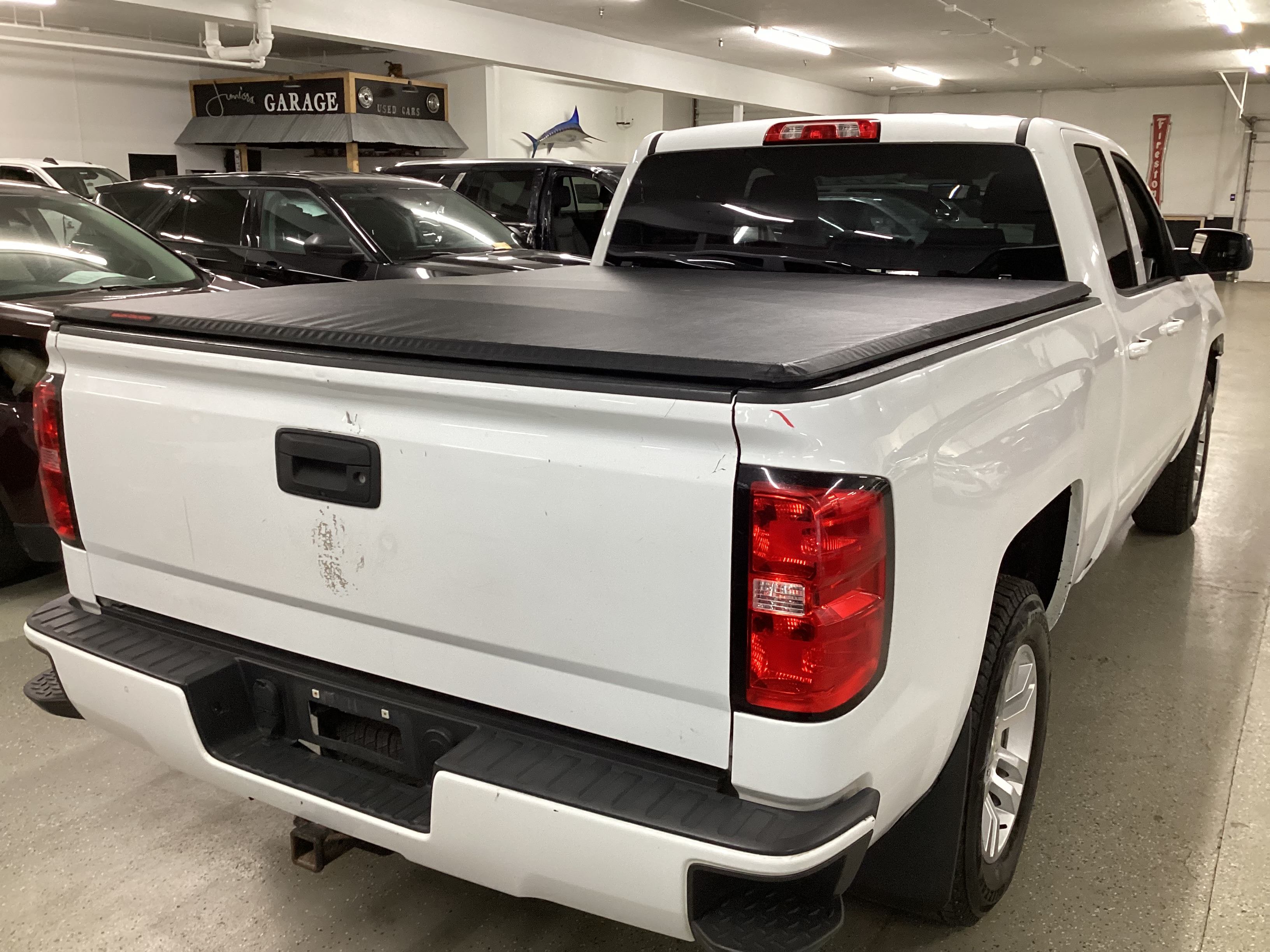 2017 CHEVROLET Silverado 1500 4WD Double Cab LT - Image 3