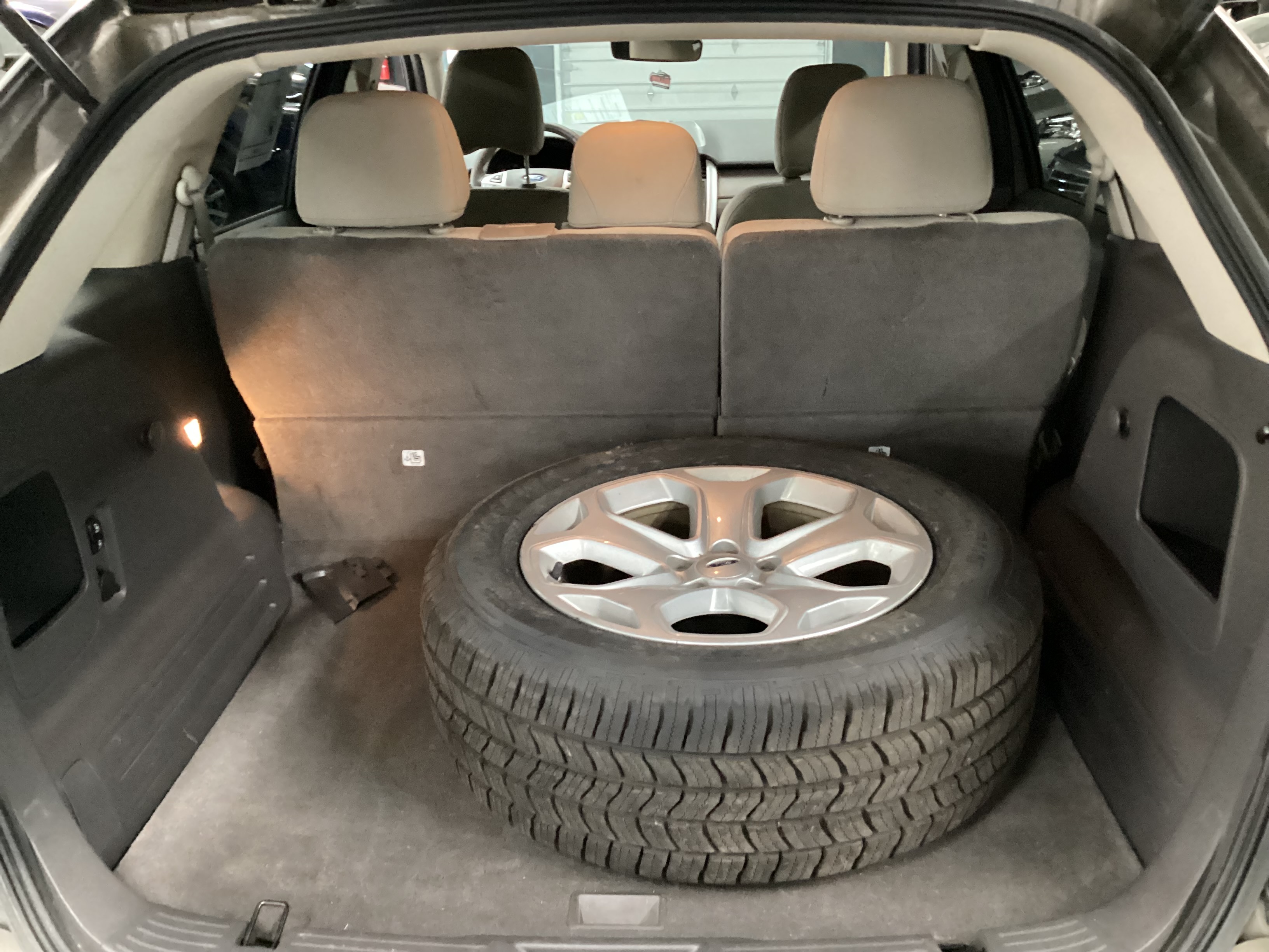 2012 FORD Edge SEL - Image 10