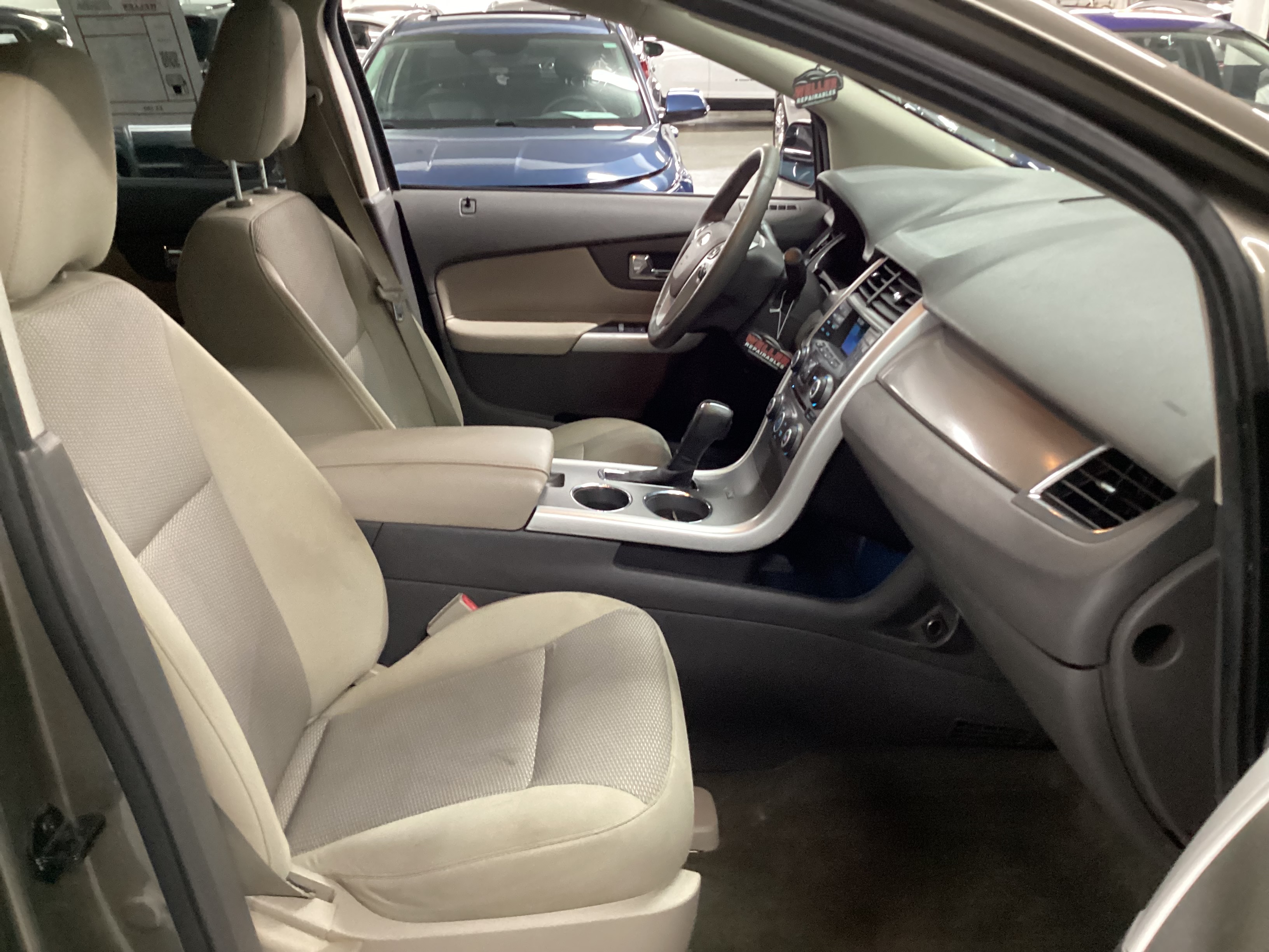 2012 FORD Edge SEL - Image 12