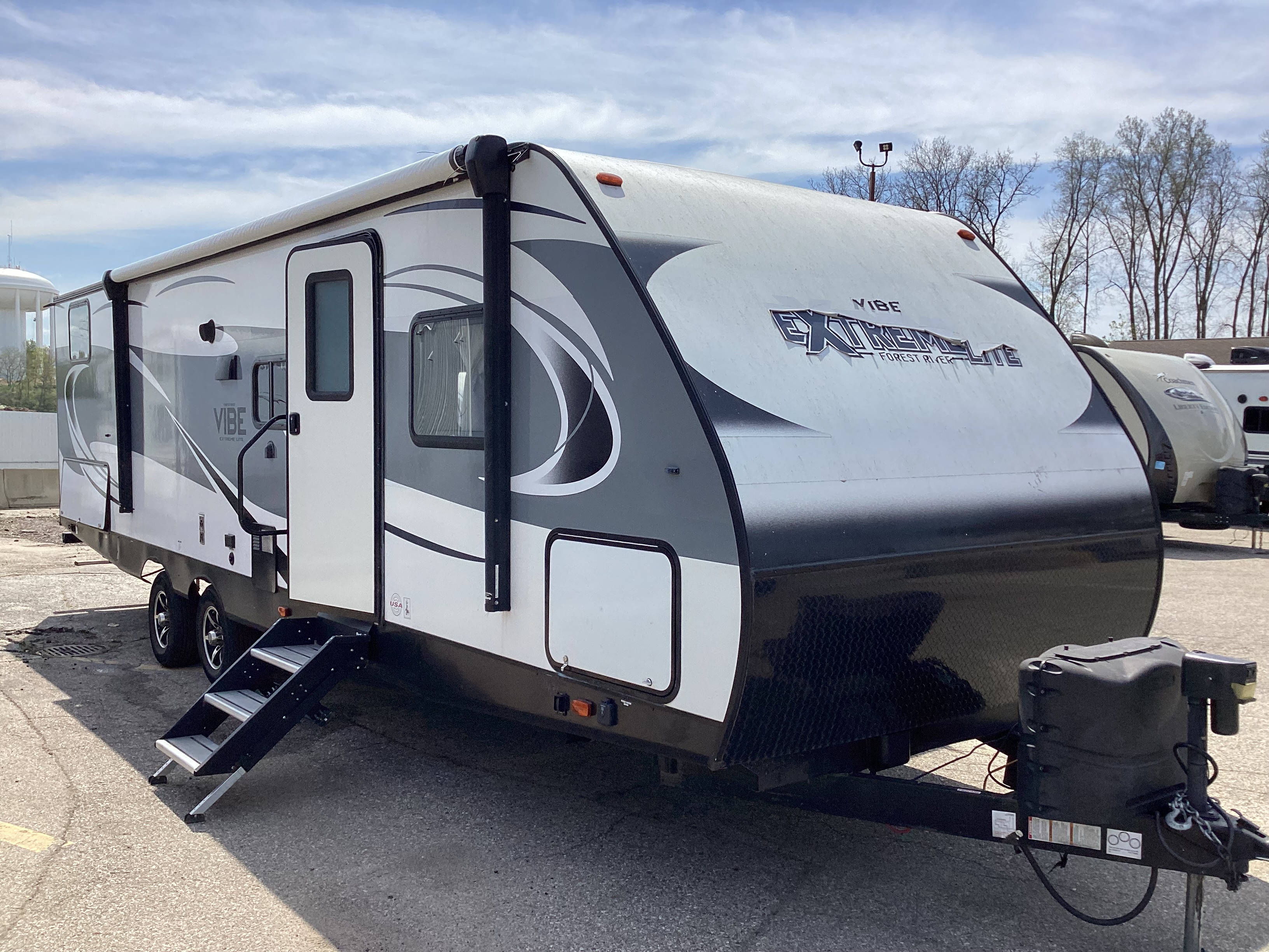 2019 FOREST RIVER Vibe Extreme Lite 287 QBS - Image 4