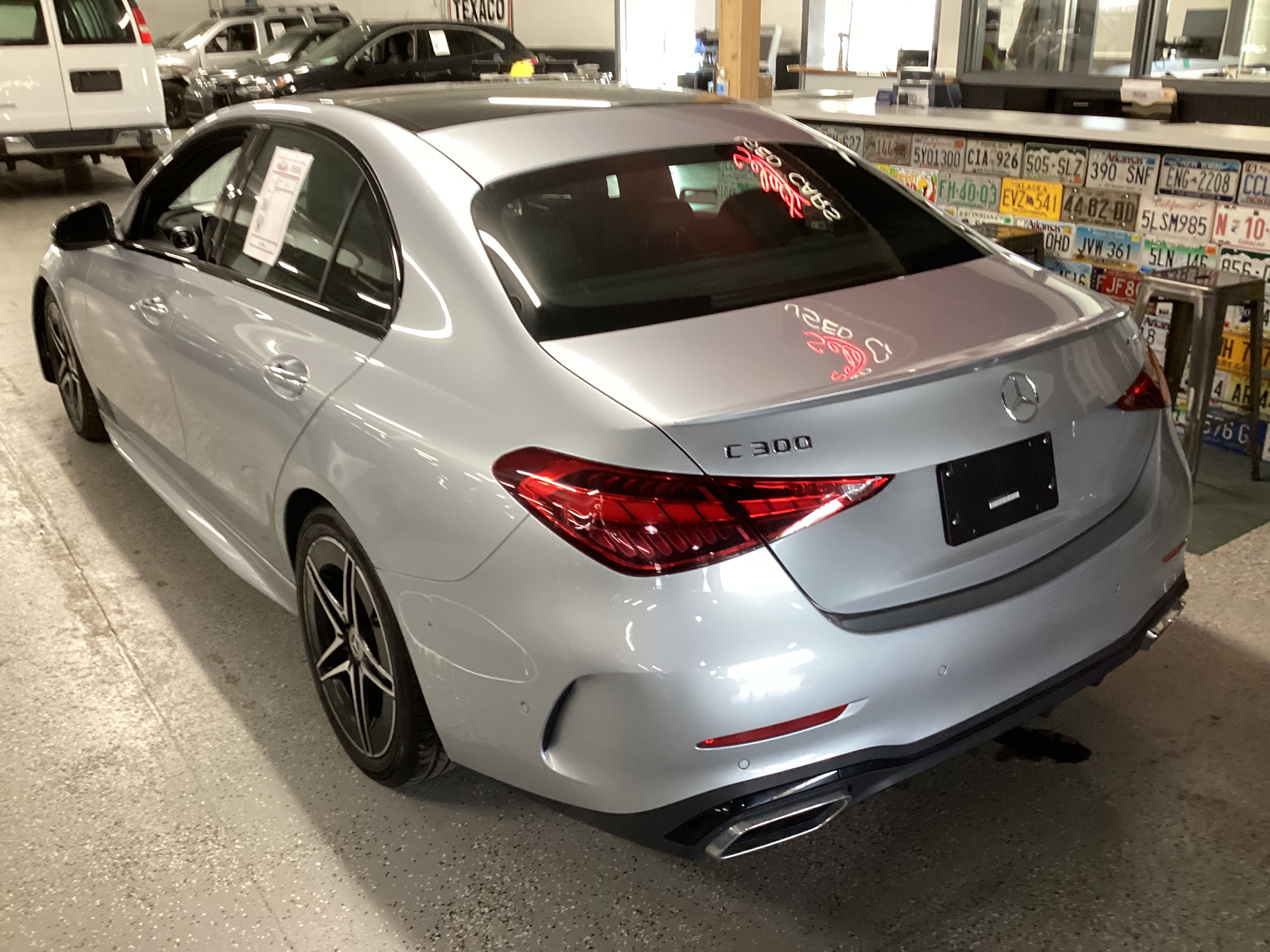 2022 MERCEDES-BENZ C-300 AWD - Image 2