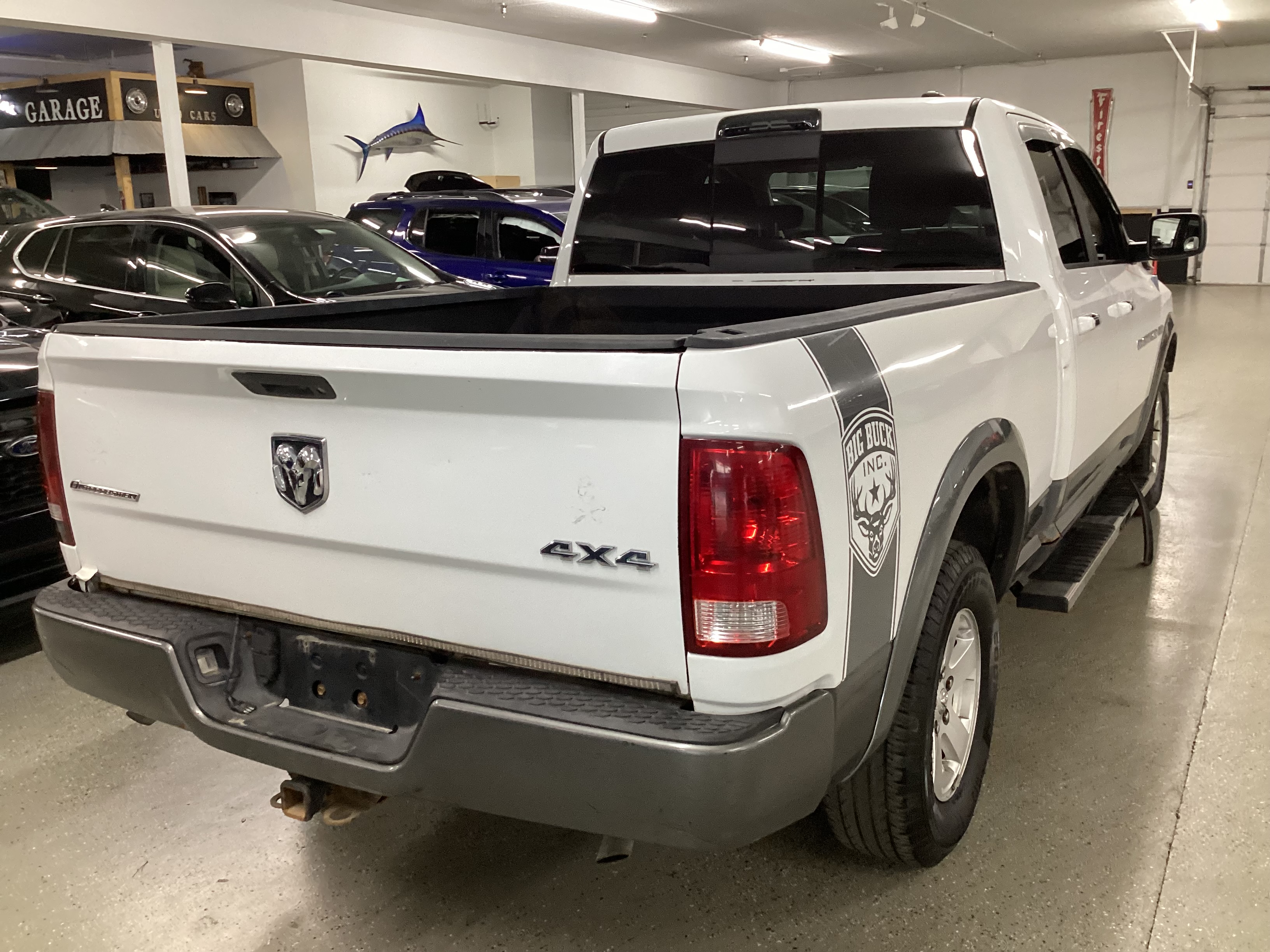 2012 DODGE Ram 1500 Outdoorsman 4WD Quad Cab - Image 3