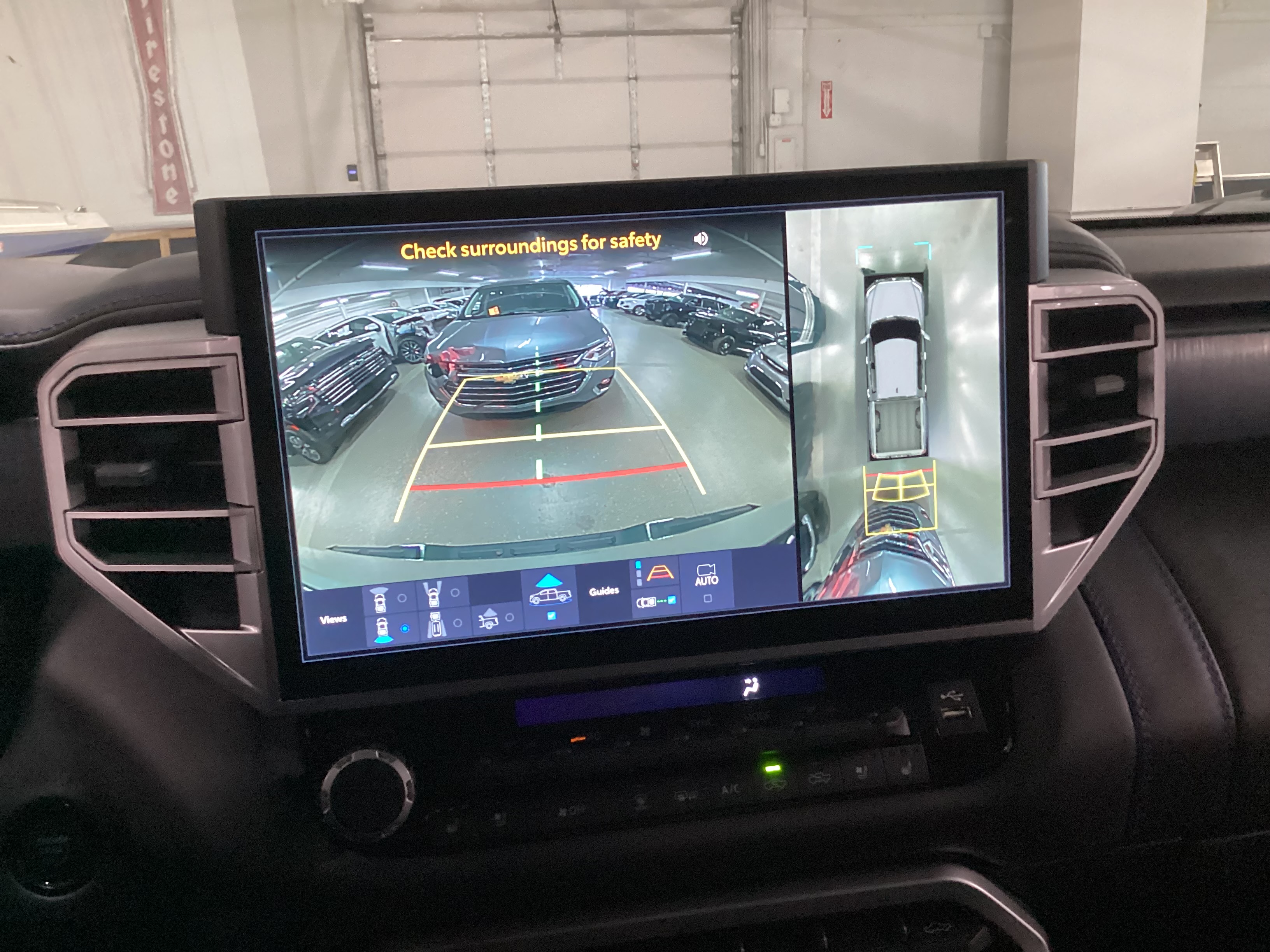 2025 TOYOTA Tundra Platinum CrewMax 4WD - Image 12