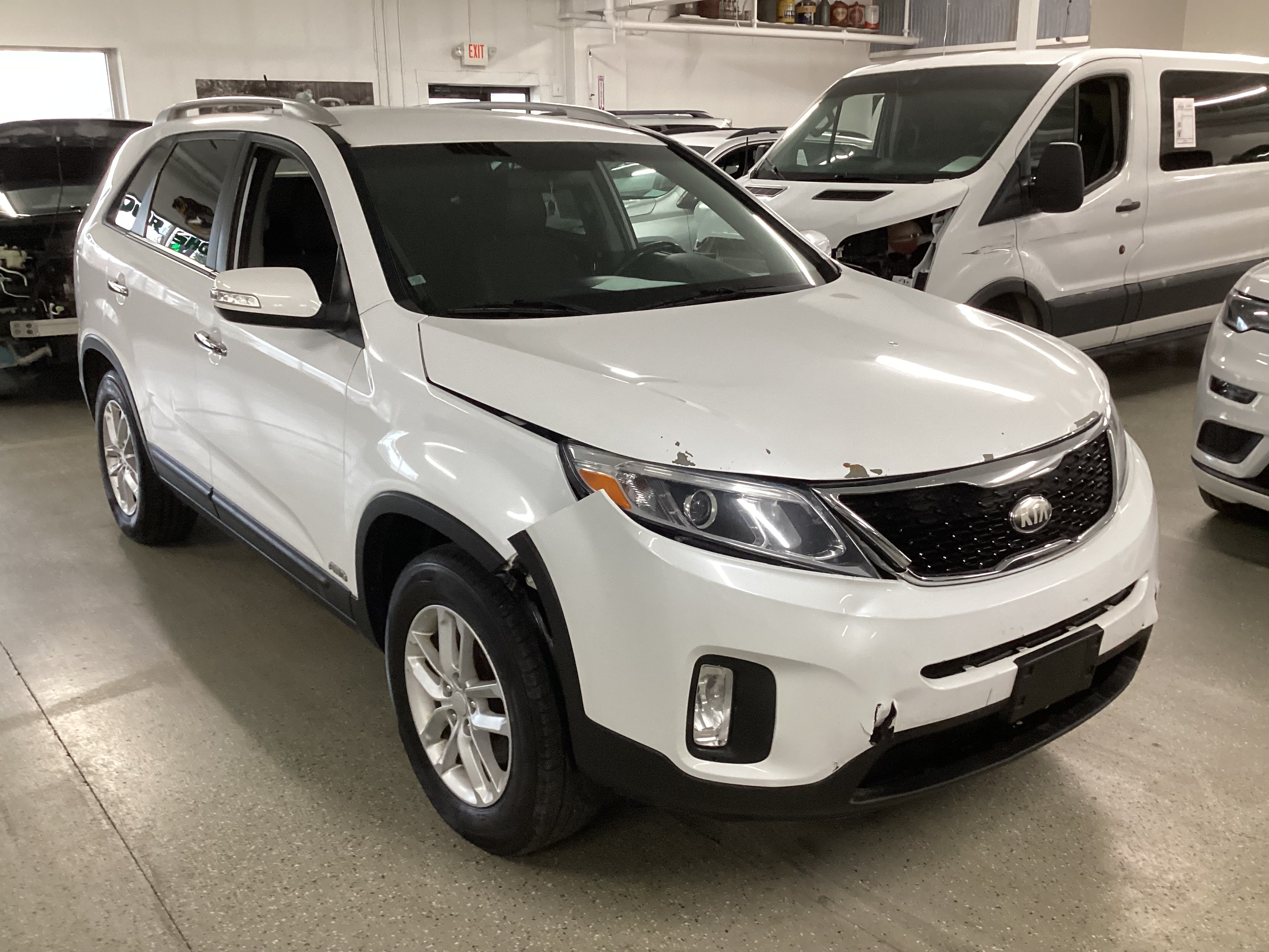 2014 KIA Sorento LX AWD - Image 4