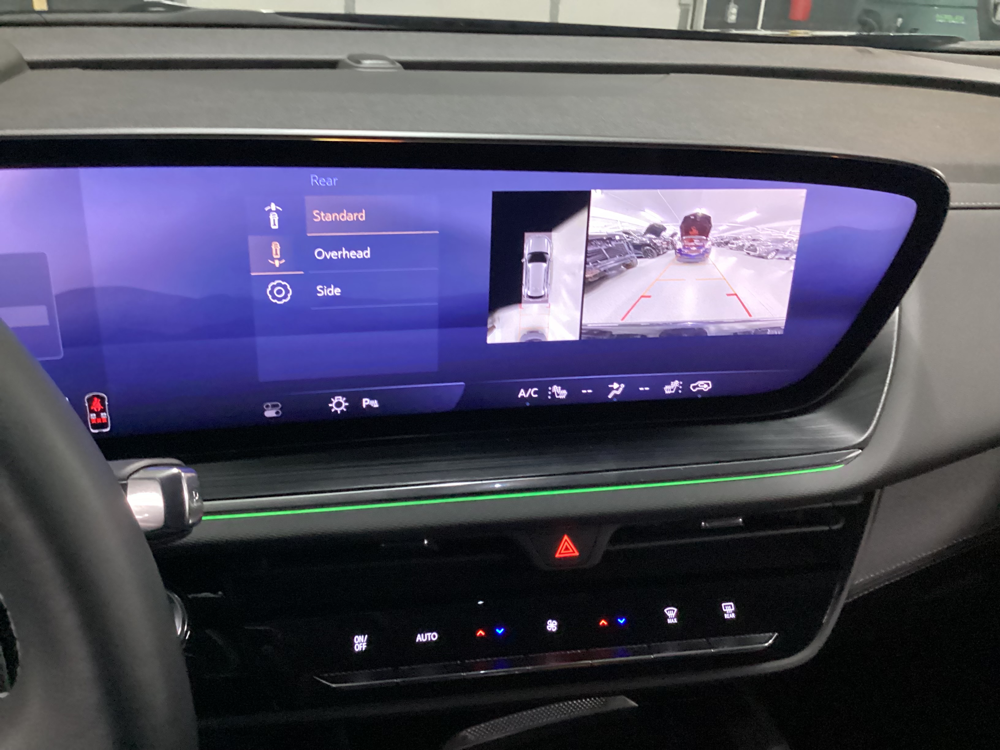 2024 BUICK Envision Preferred AWD - Image 18