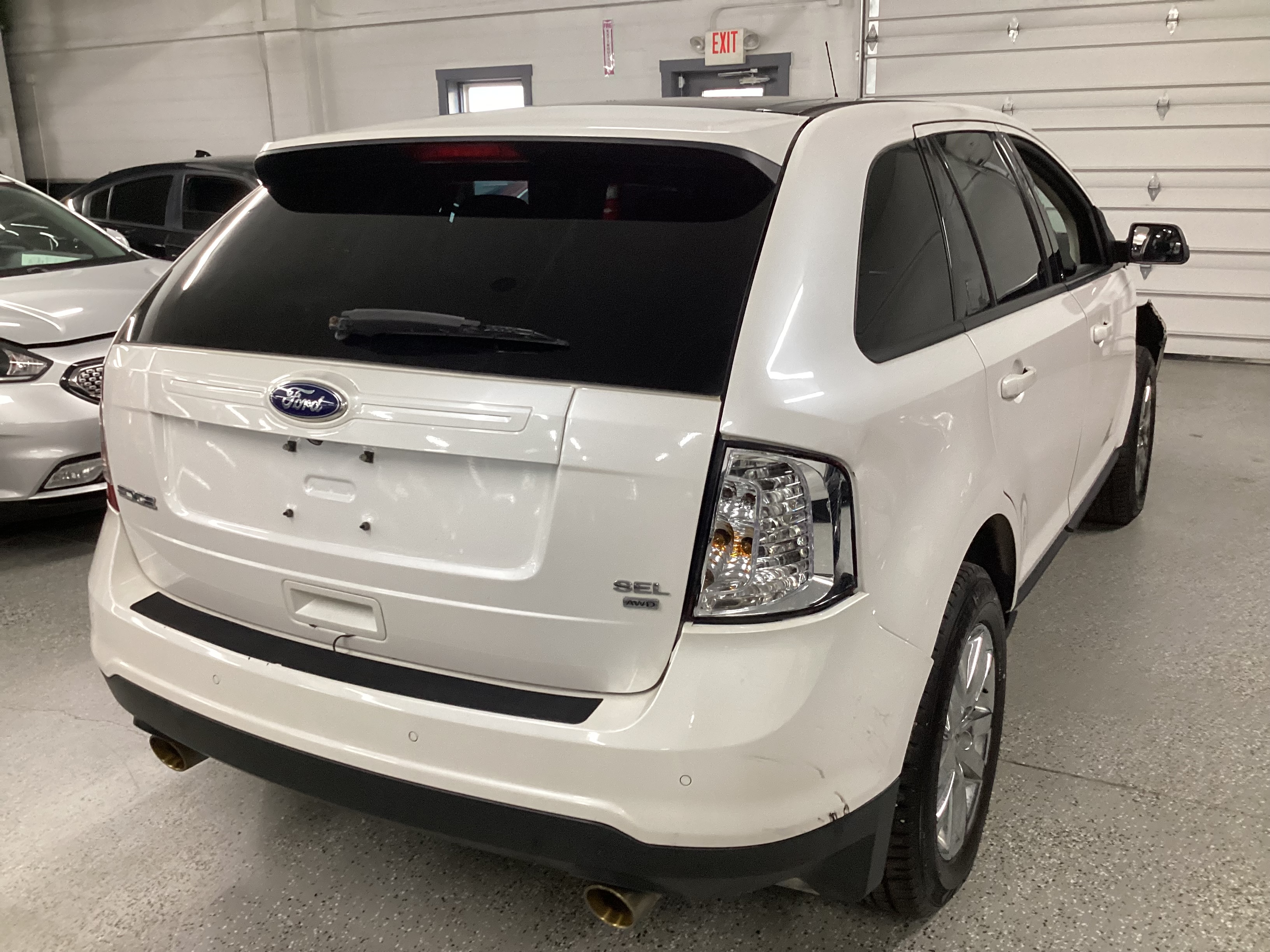 2013 FORD Edge SEL AWD - Image 3