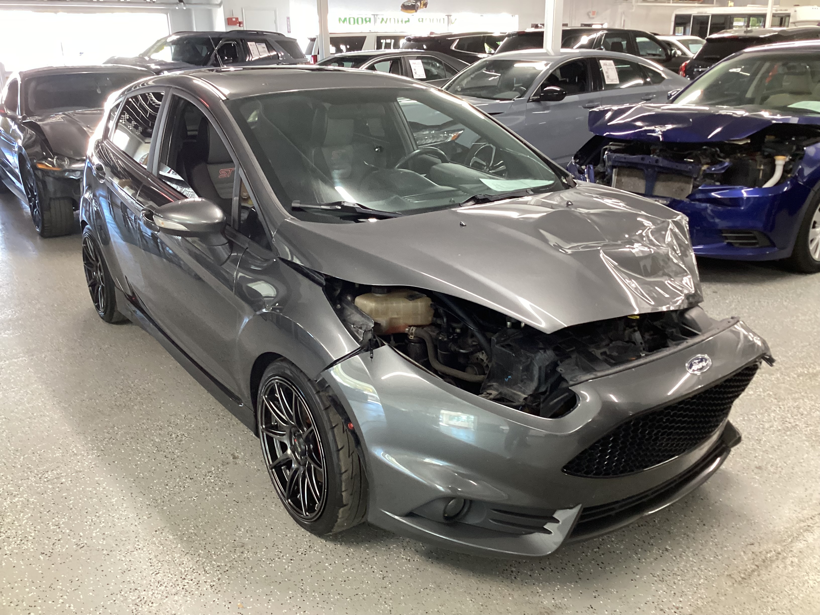 2018 FORD Fiesta ST - Image 4