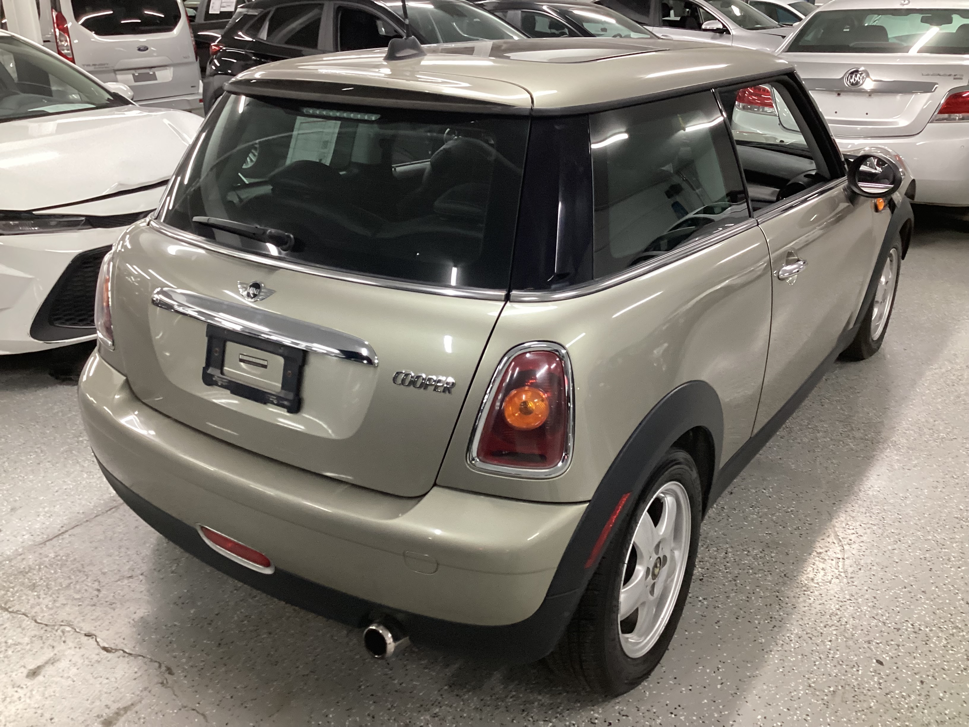 2009 MINI Cooper Coupe - Image 3