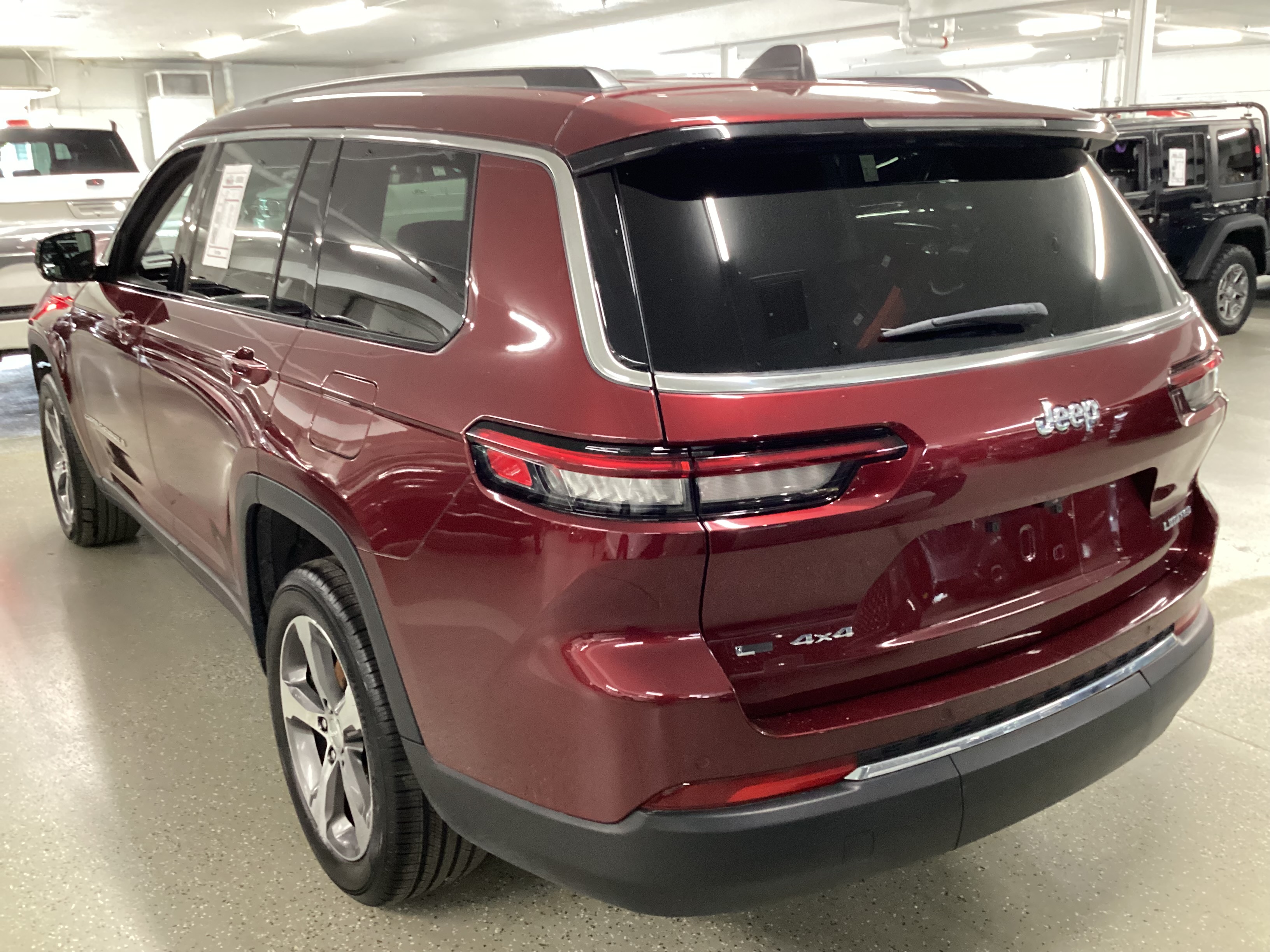 2023 JEEP Grand Cherokee L Limited 4WD - Image 2