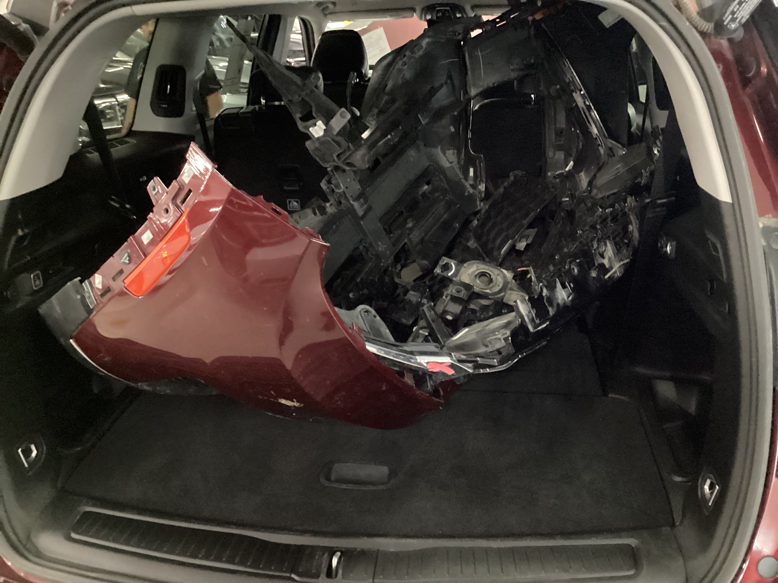 2023 JEEP Grand Cherokee L Limited 4WD - Image 10