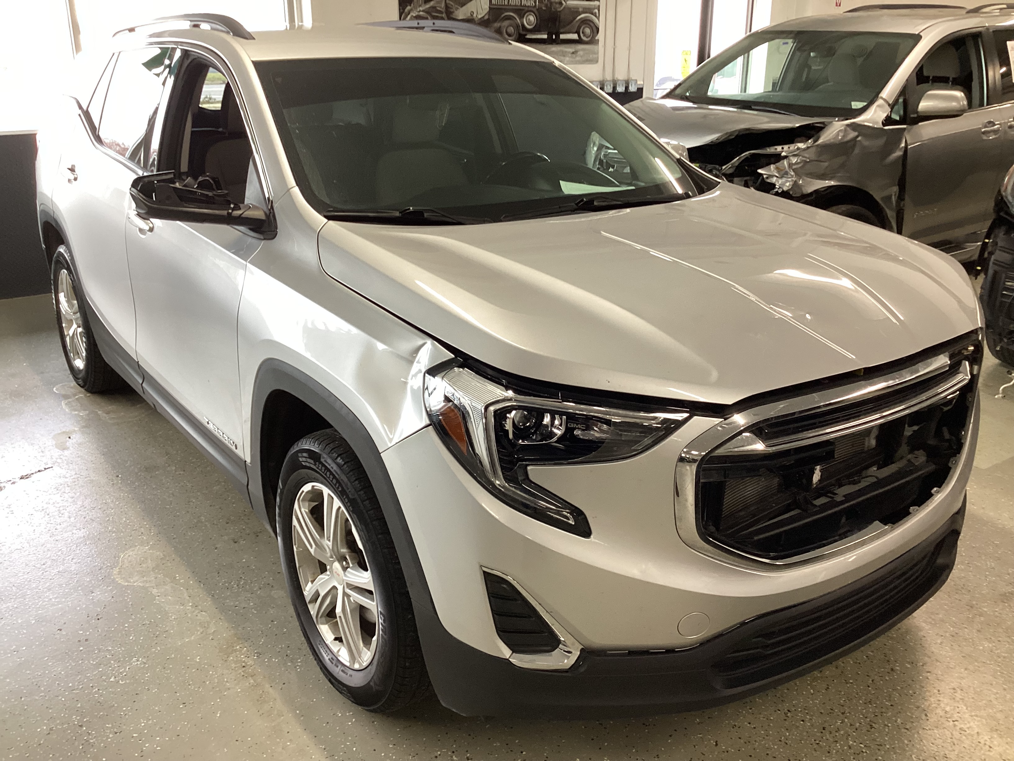 2019 GMC Terrain SLE AWD - Image 4