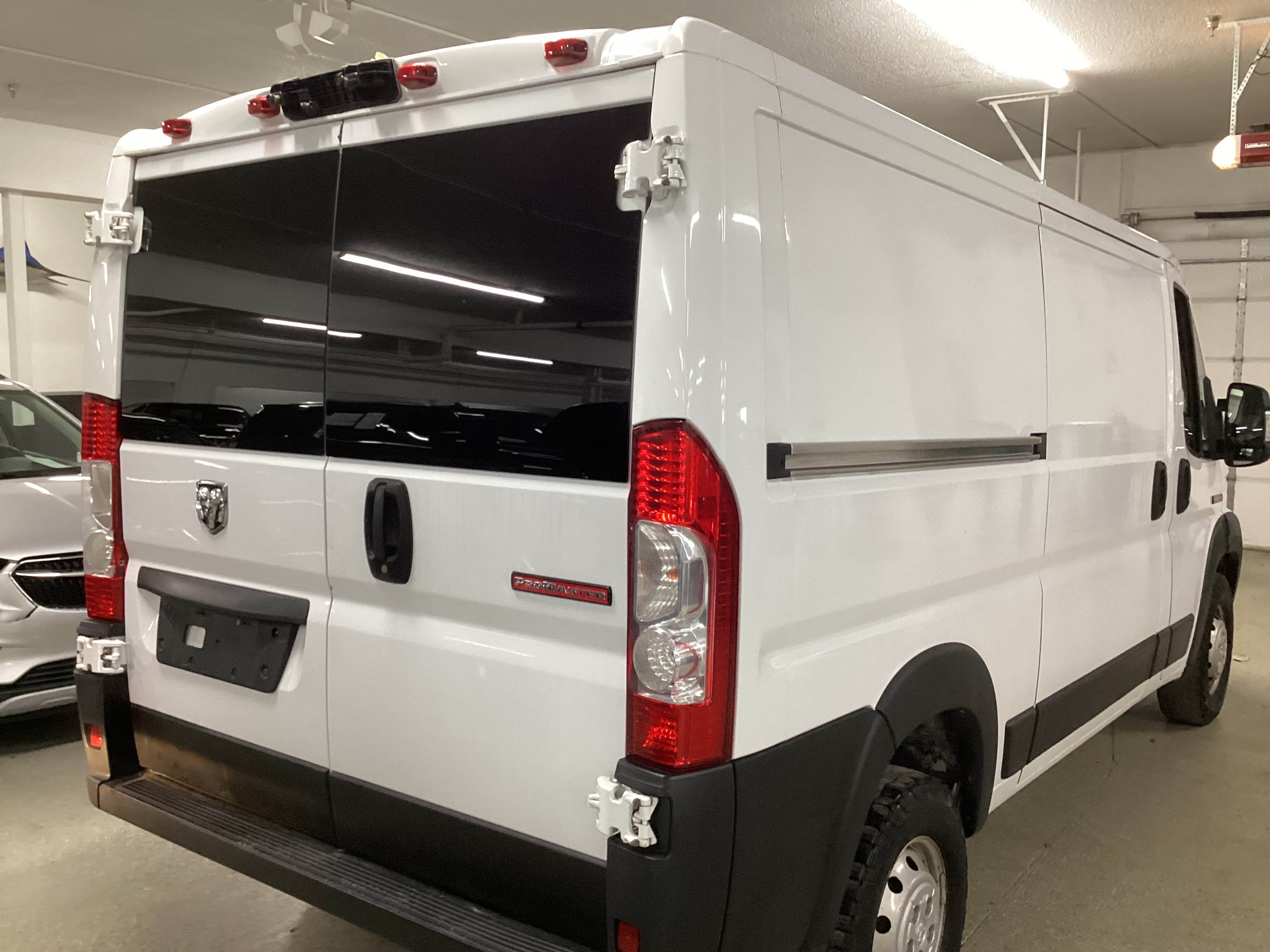 2019 RAM ProMaster 1500 Low Roof Work Van - Image 3