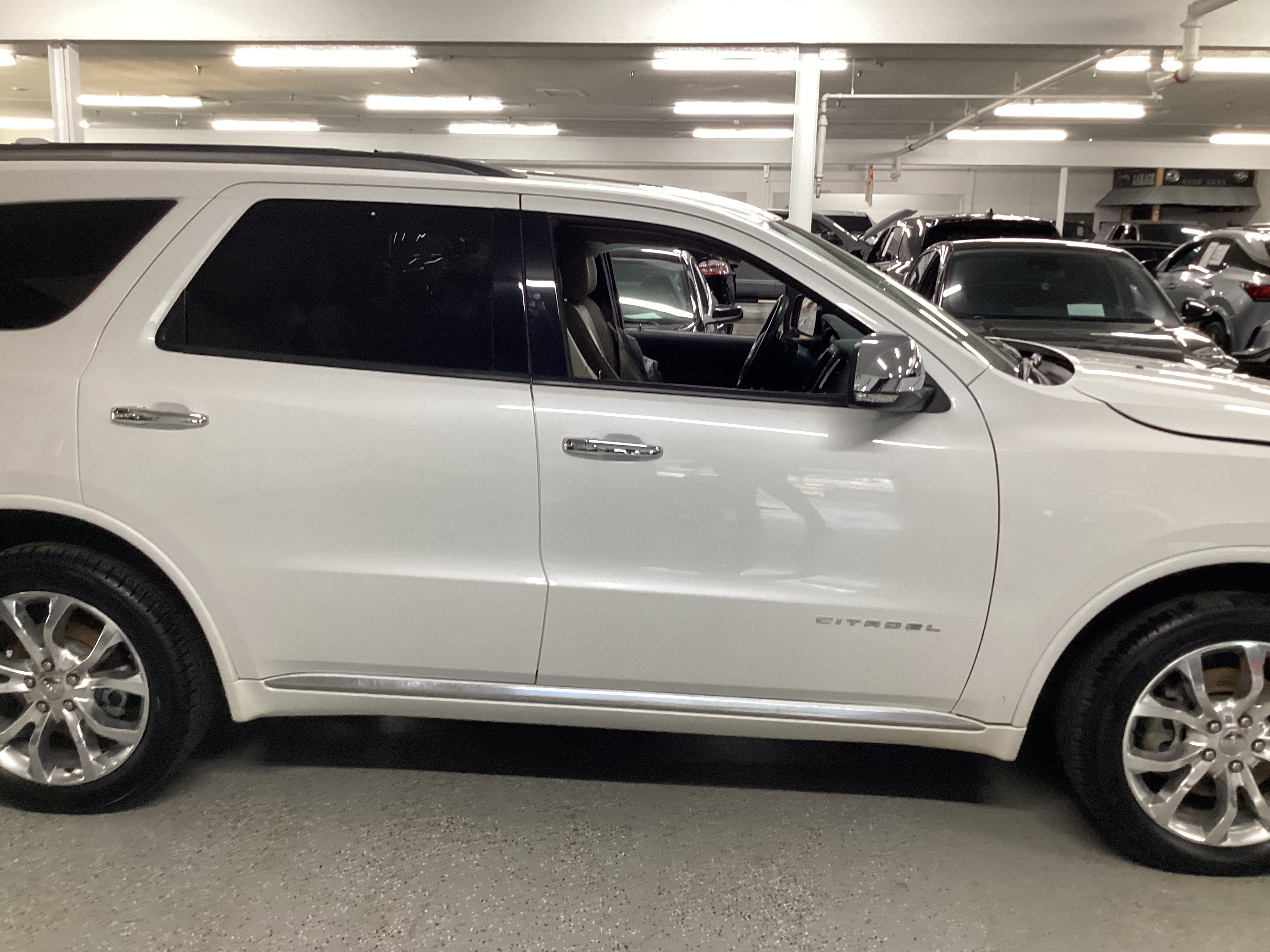 2017 DODGE Durango Citadel AWD - Image 5