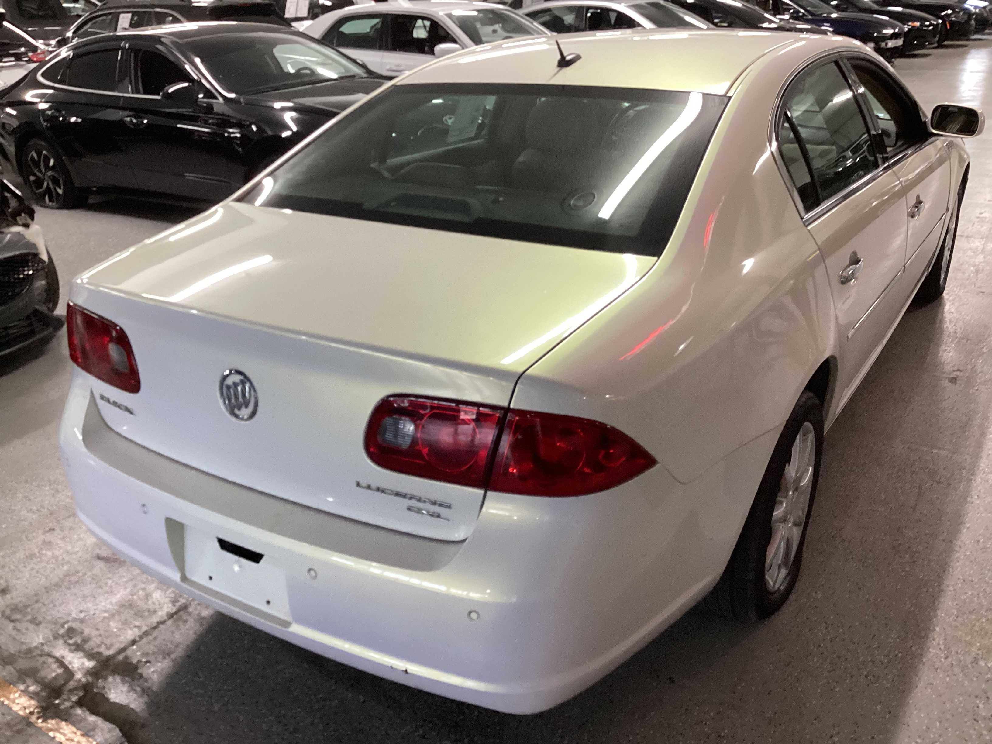 2007 BUICK Lucerne CXL - Image 3