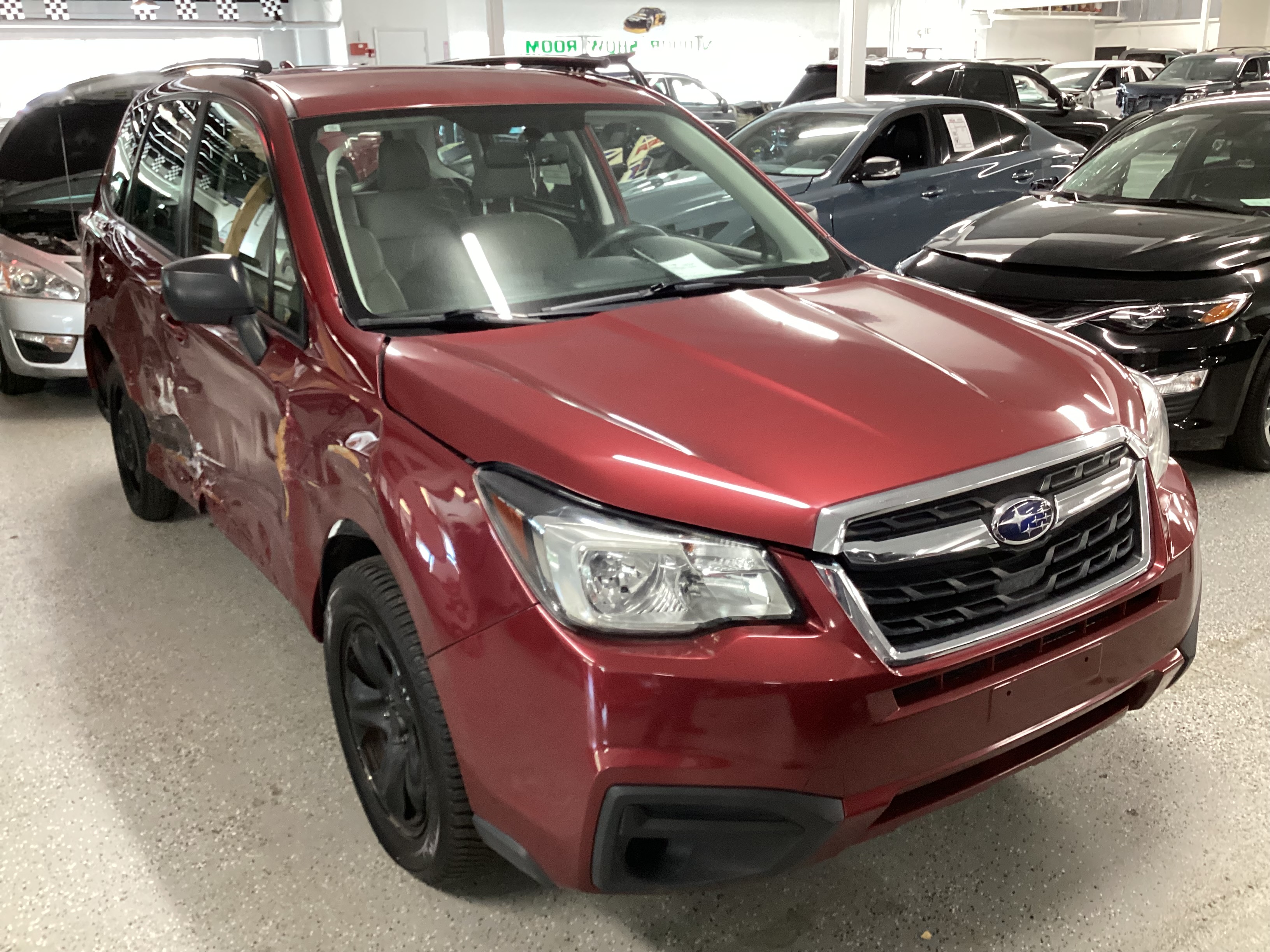 2017 SUBARU Forester Base AWD - Image 4