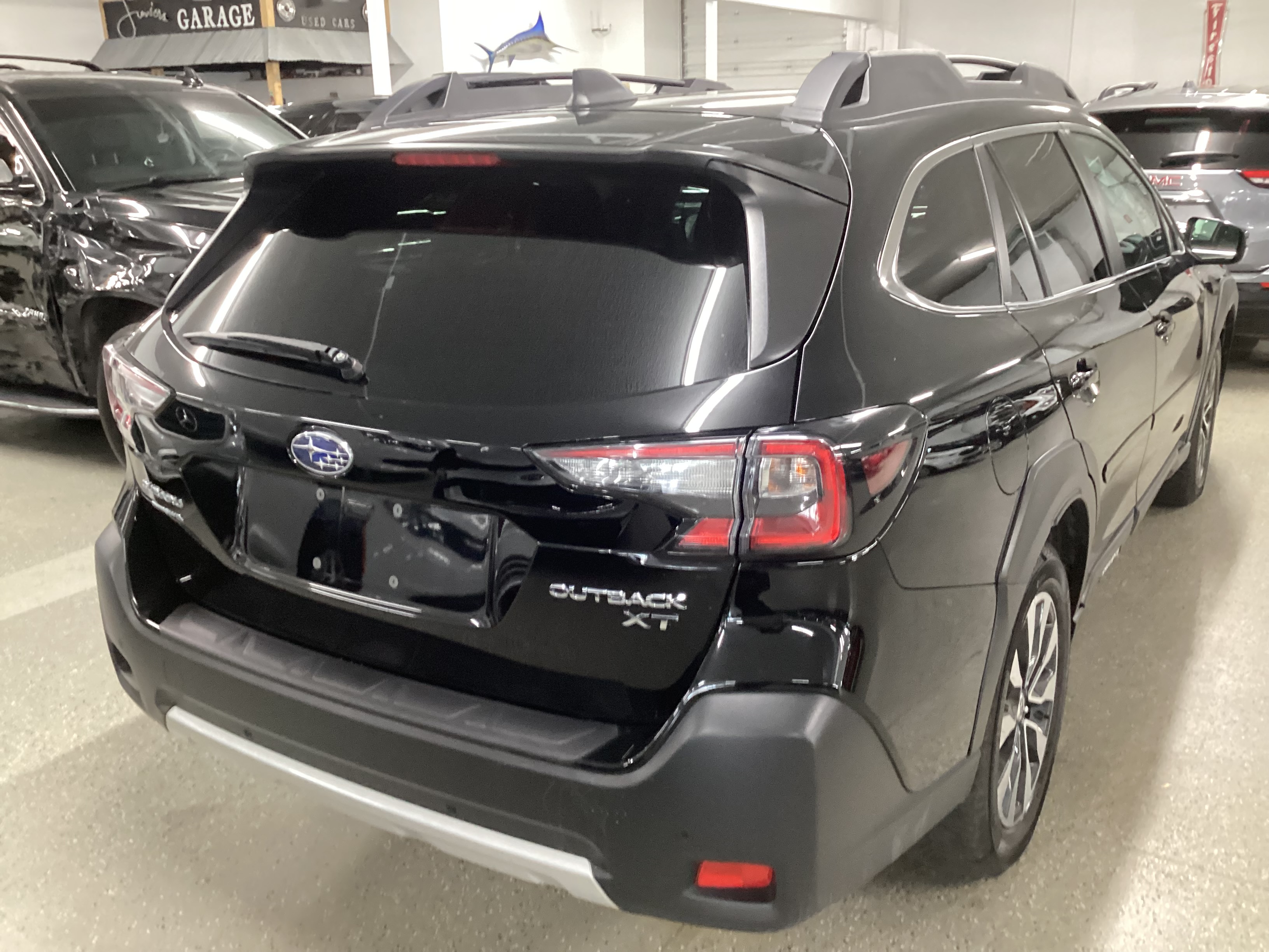 2023 SUBARU Outback Limited XT AWD - Image 3