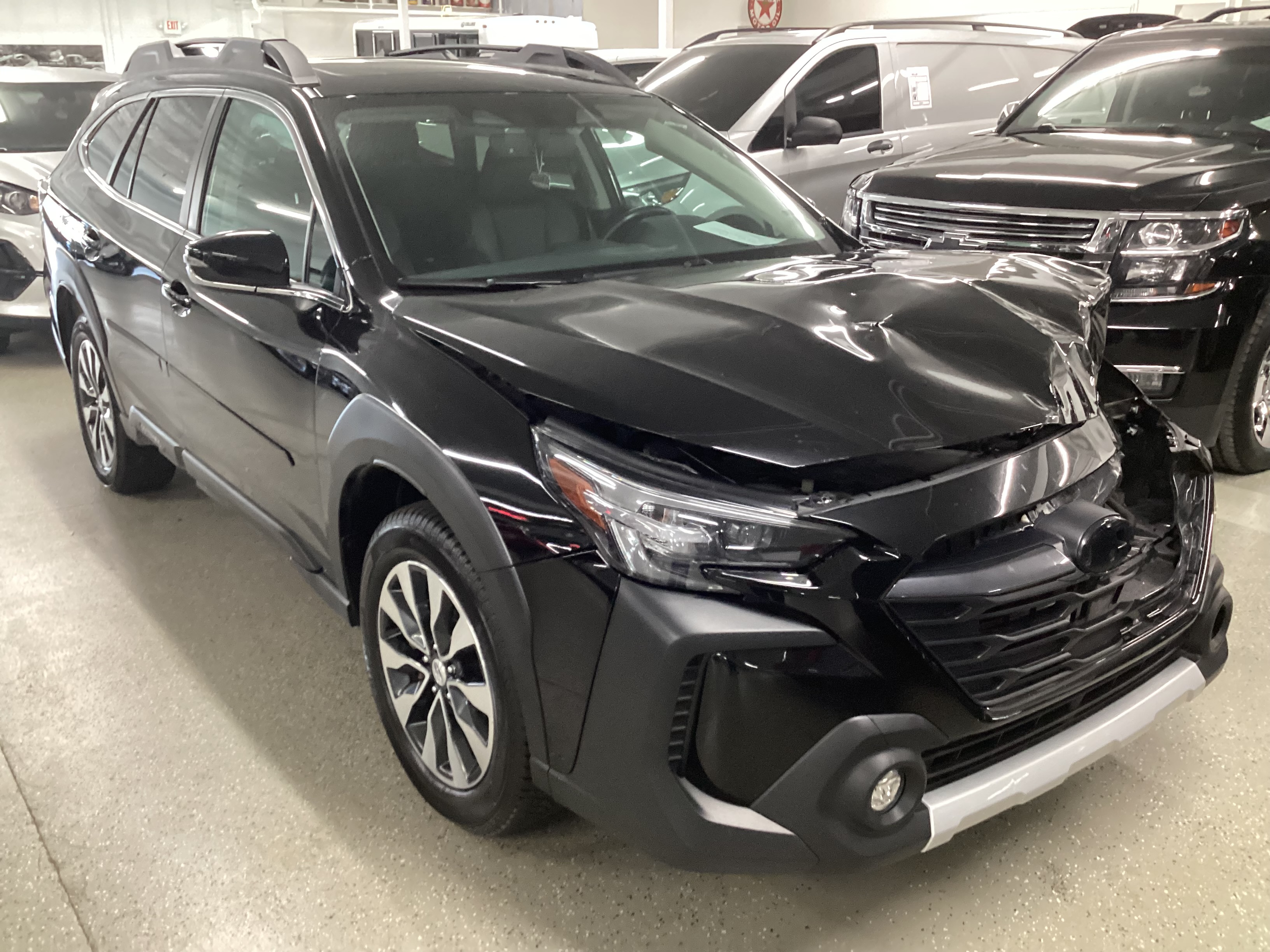 2023 SUBARU Outback Limited XT AWD - Image 4