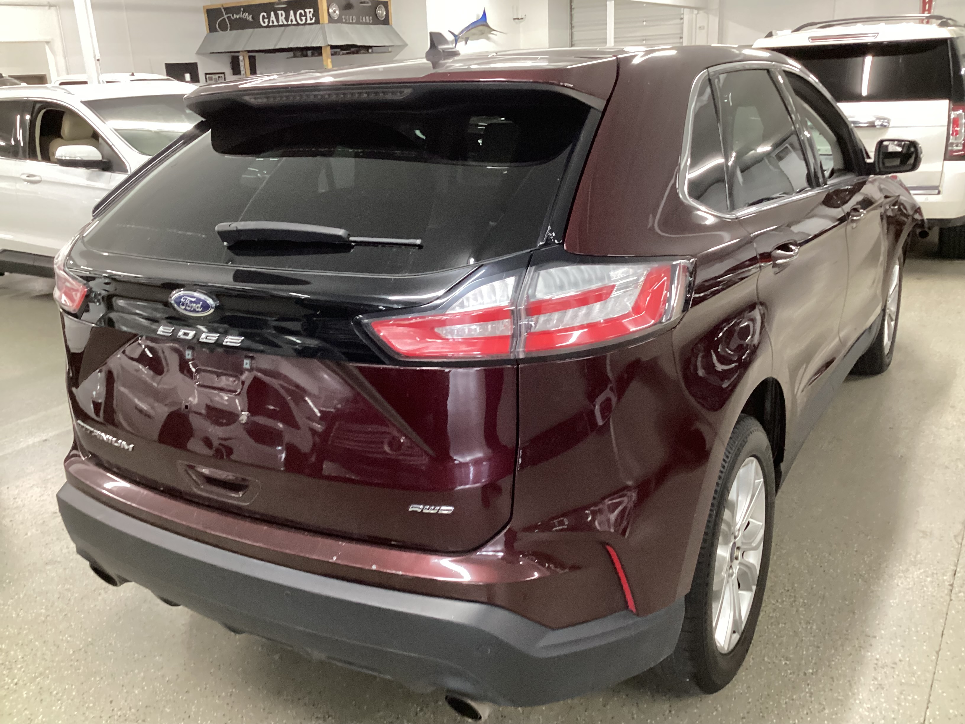2021 FORD Edge Titanium AWD - Image 3