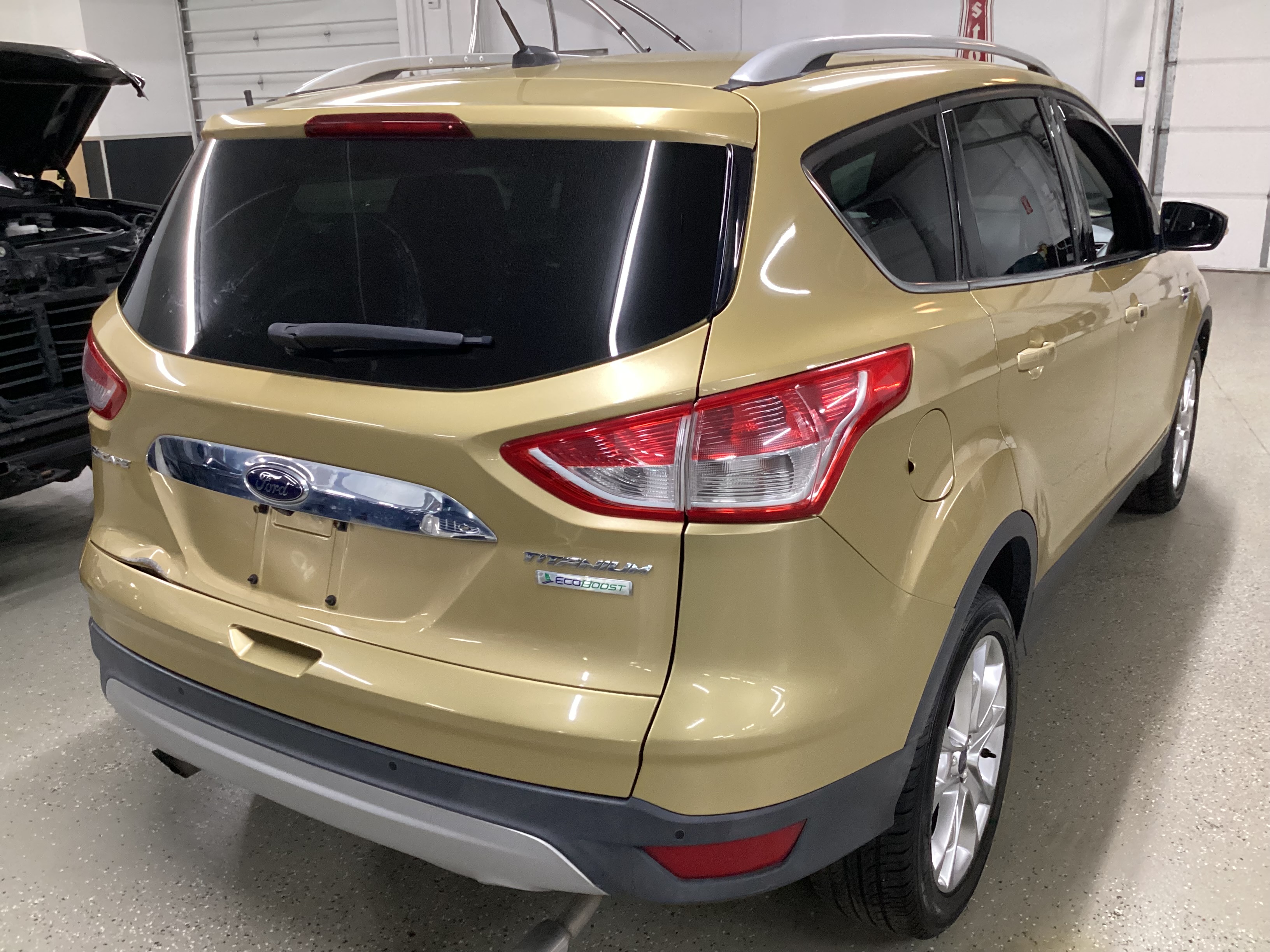 2014 FORD Escape Titanium - Image 3