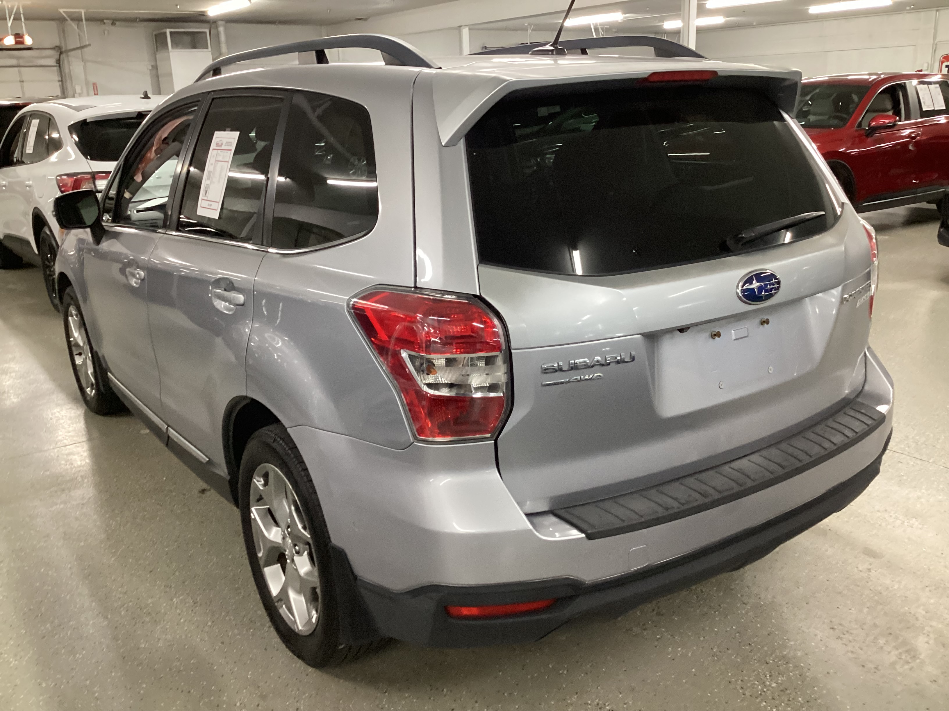 2015 SUBARU Forester Touring AWD - Image 2