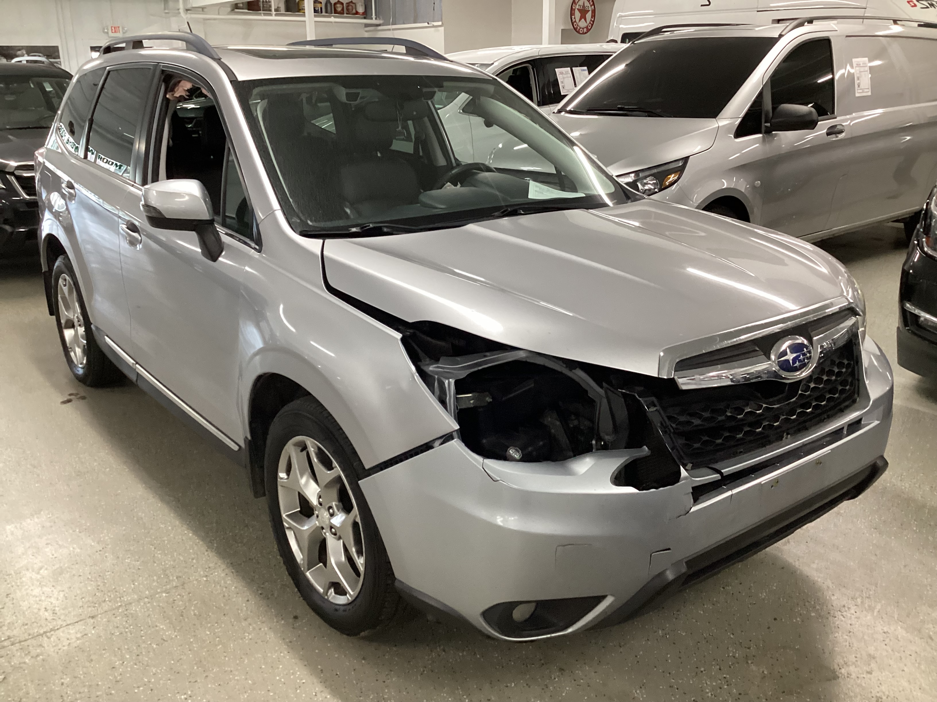 2015 SUBARU Forester Touring AWD - Image 4