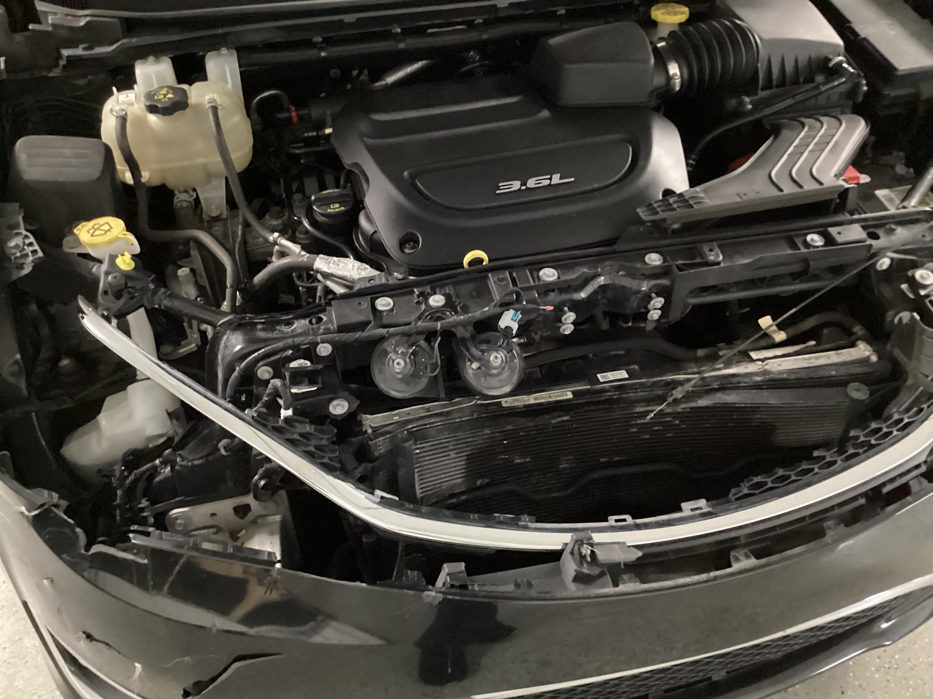 2018 CHRYSLER Pacifica Limited - Image 6