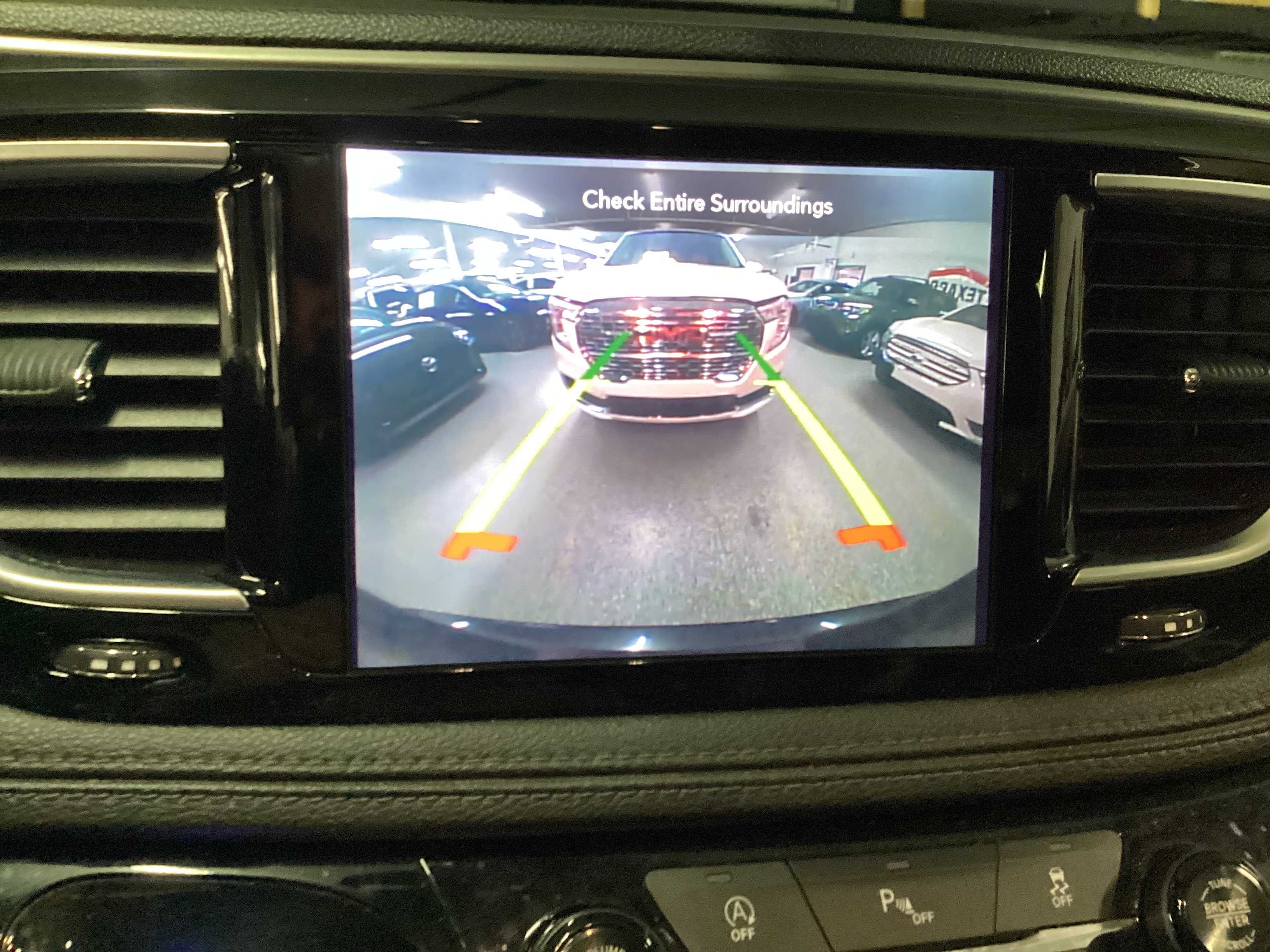 2018 CHRYSLER Pacifica Limited - Image 15