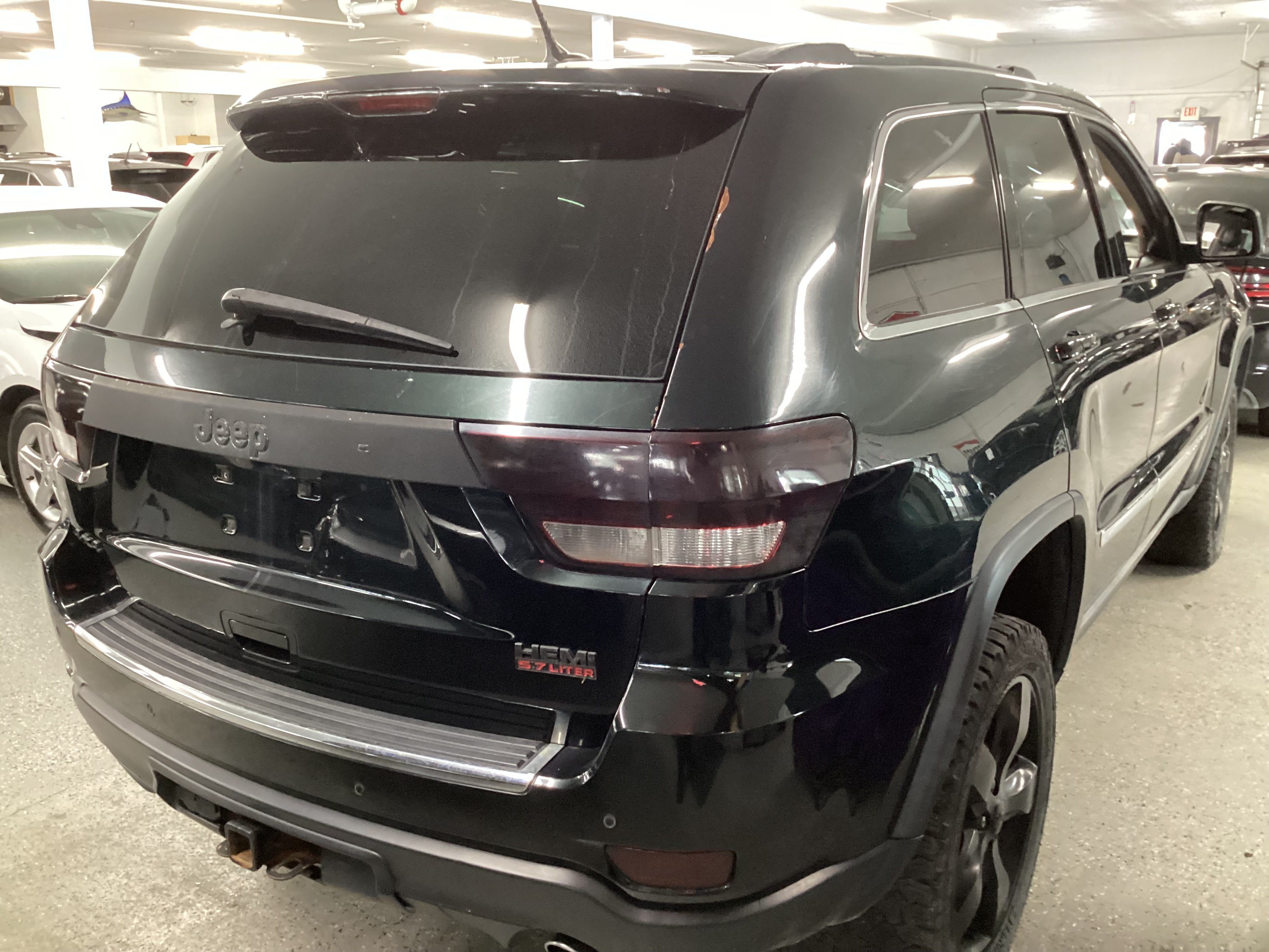 2012 JEEP Grand Cherokee Overland 4WD - Image 3