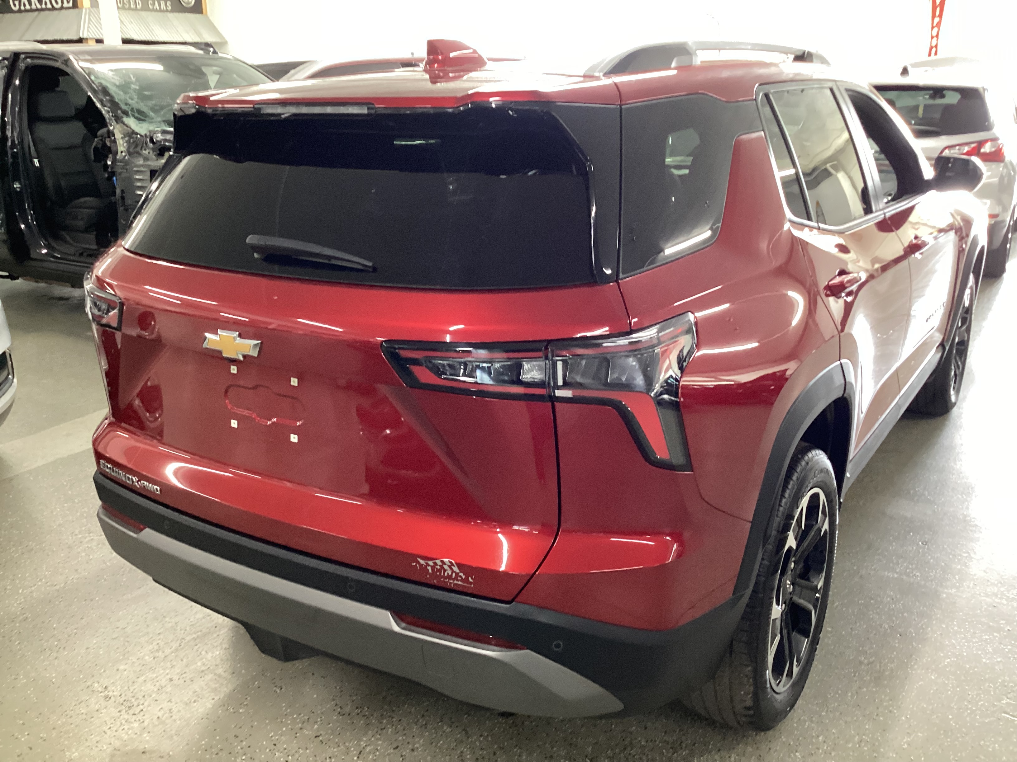 2025 CHEVROLET Equinox LT AWD - Image 3
