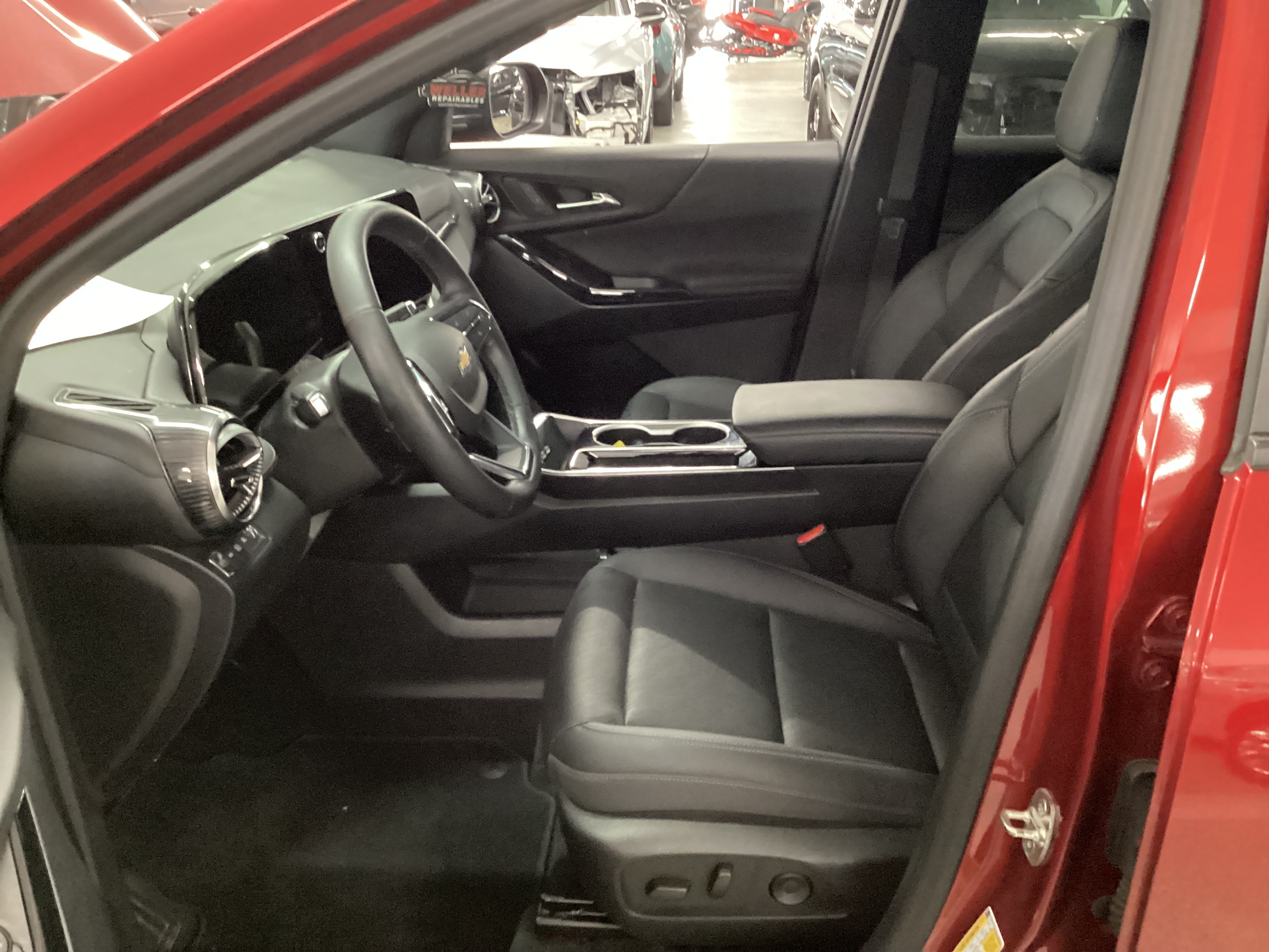2025 CHEVROLET Equinox LT AWD - Image 8