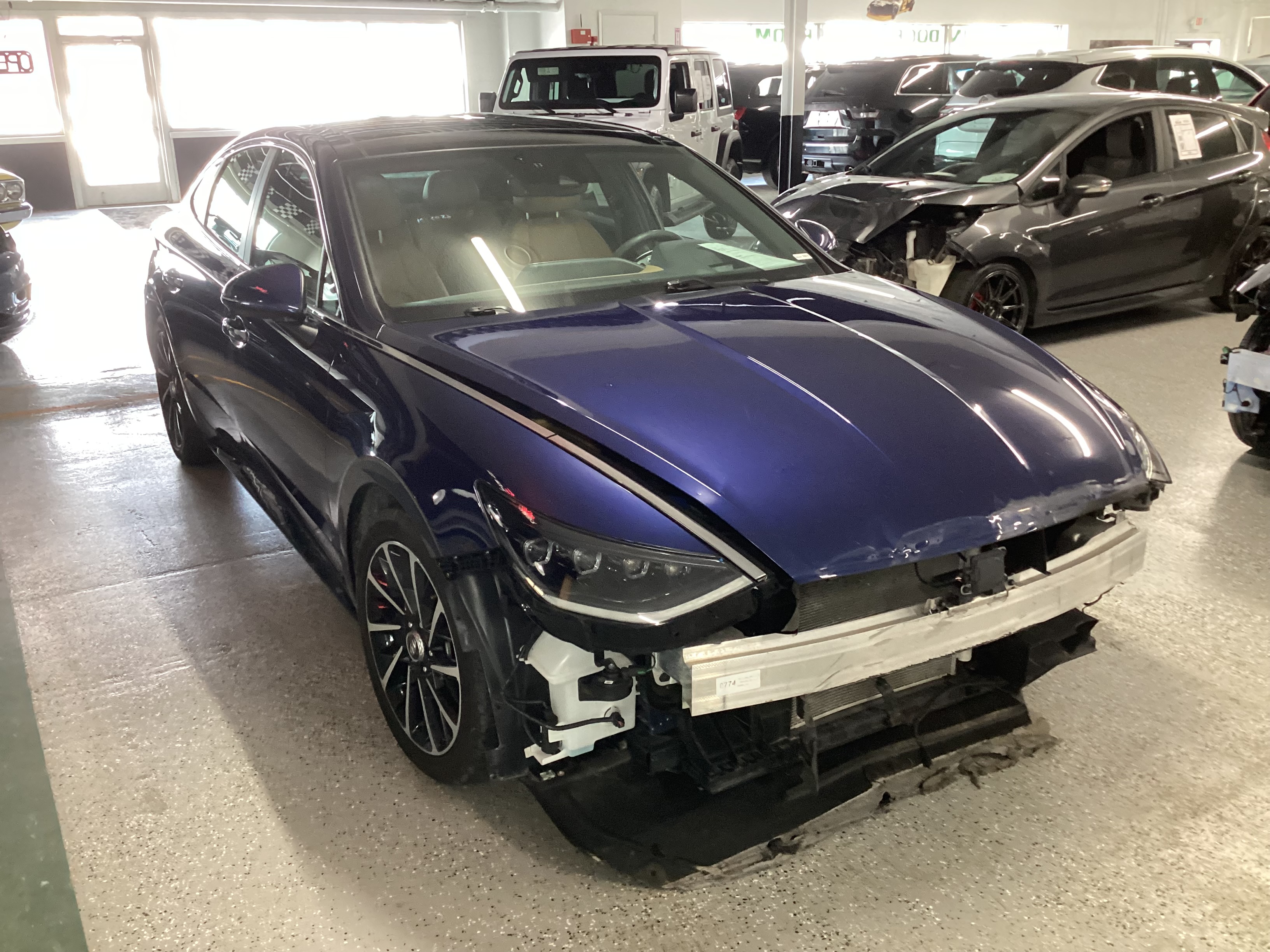 2021 HYUNDAI Sonata Limited - Image 4