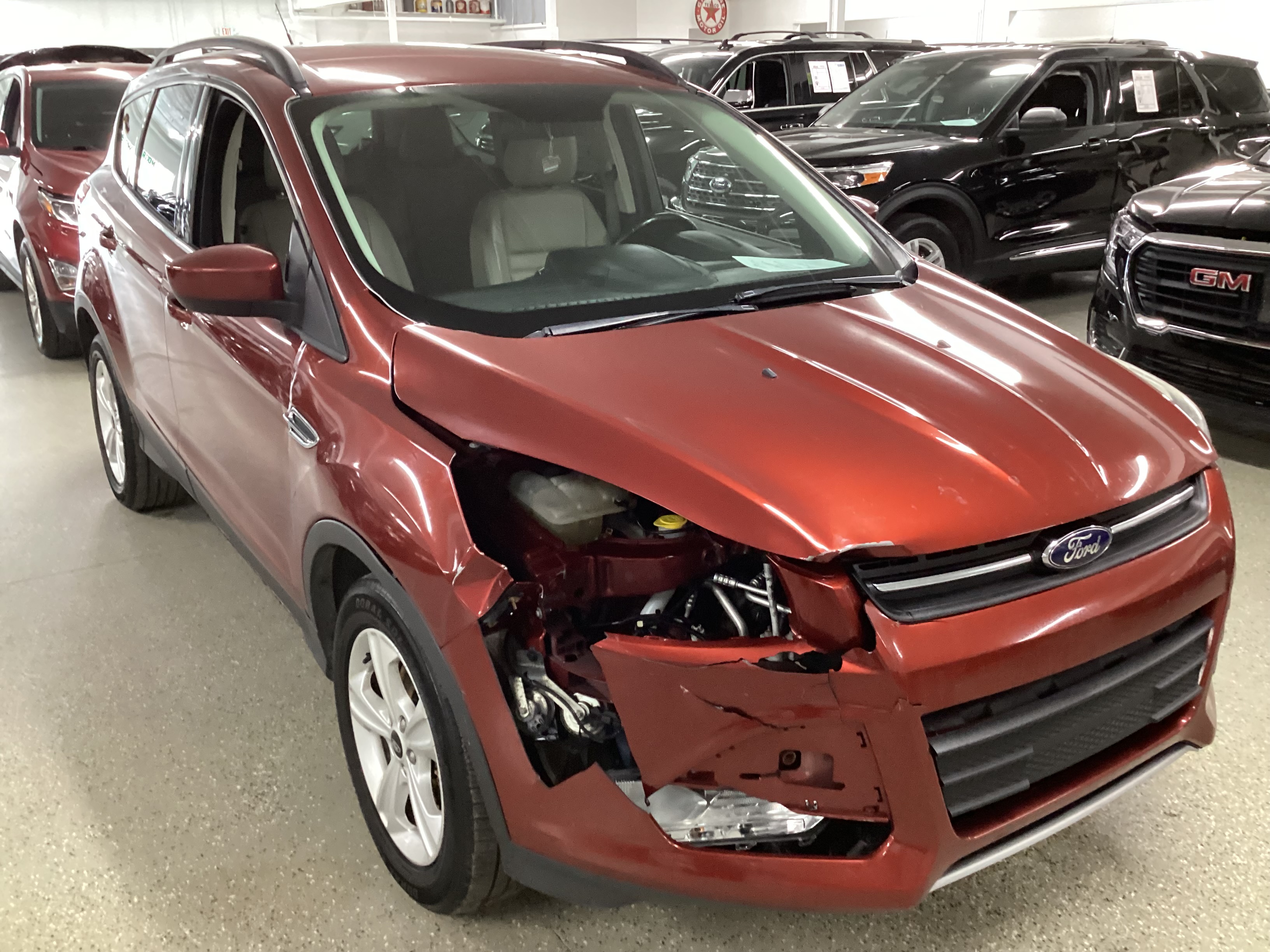 2016 FORD Escape SE 4WD - Image 4