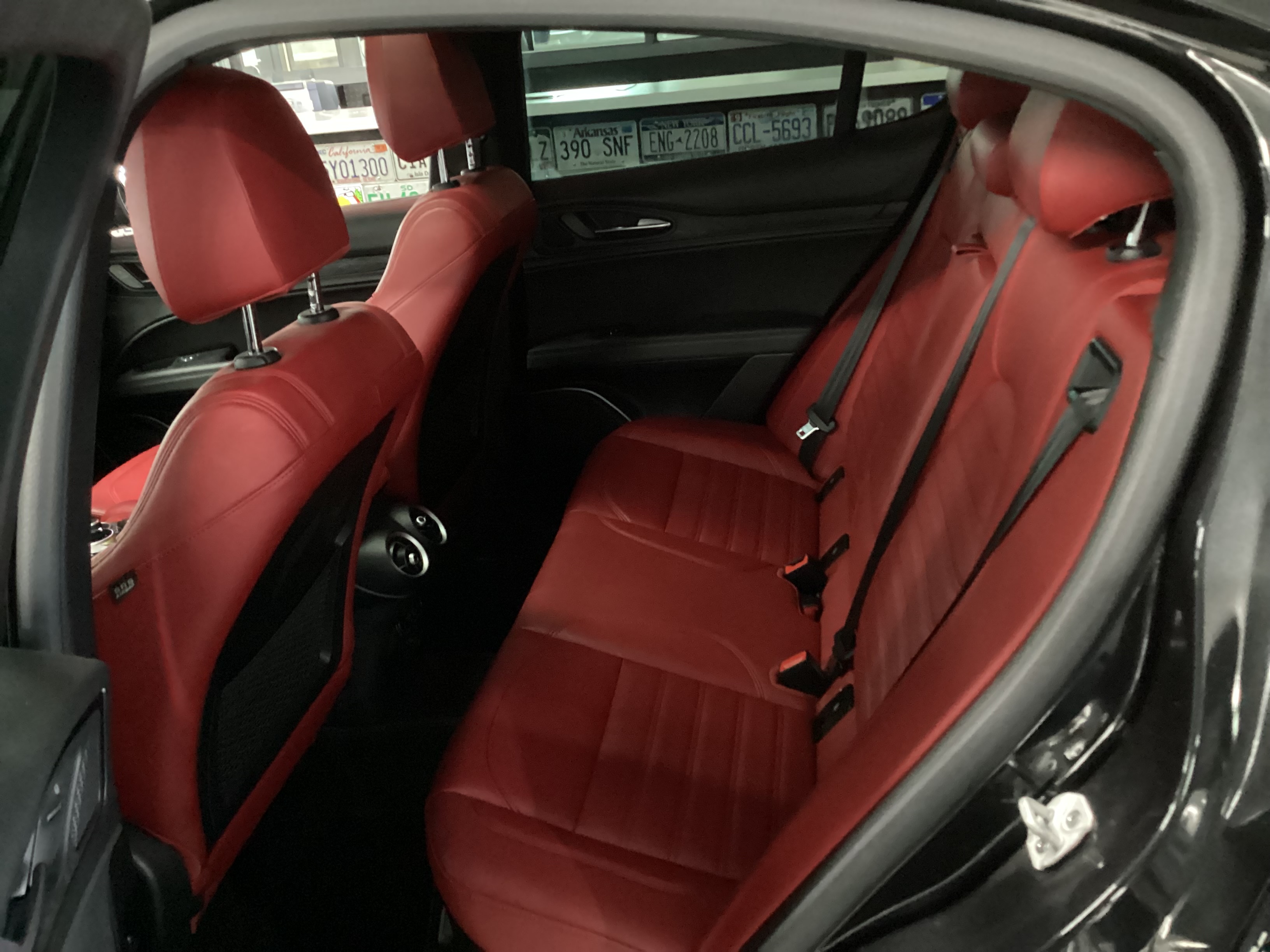 2023 ALFA ROMEO Stelvio Sprint AWD - Image 9