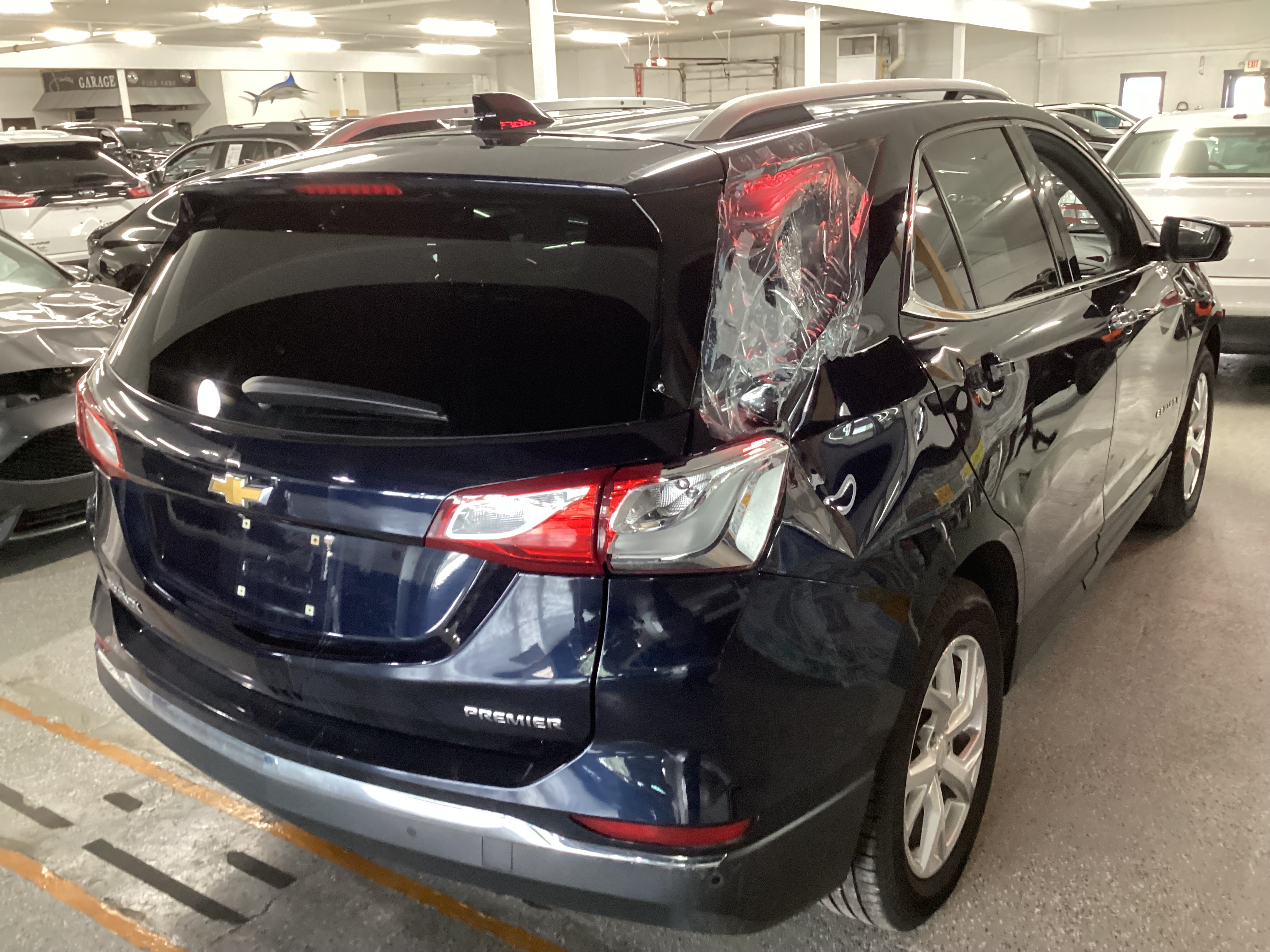 2020 CHEVROLET Equinox Premier - Image 3