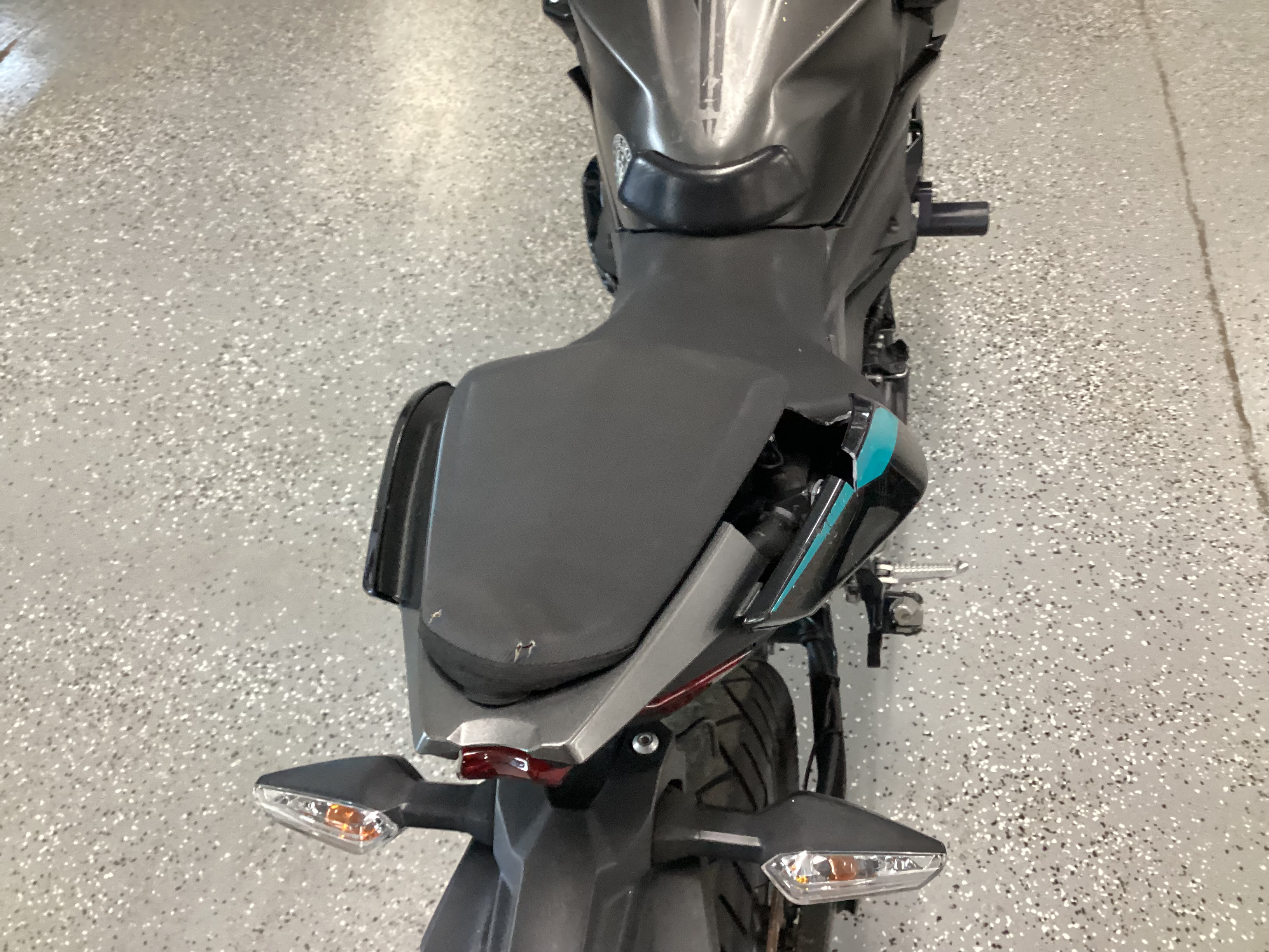 2023 KAWASAKI ER400 - Image 4