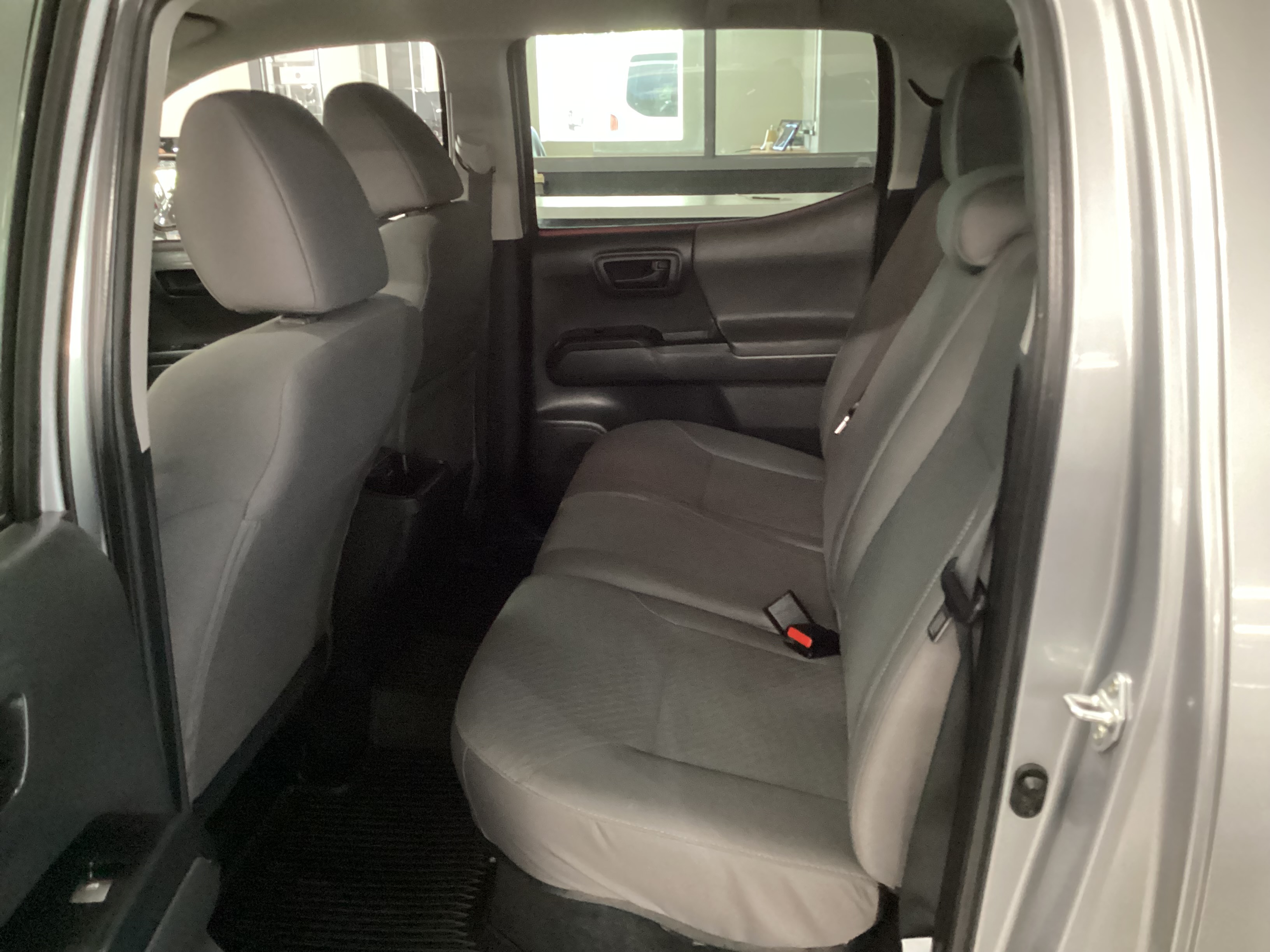 2023 TOYOTA Tacoma SR Double Cab 4WD - Image 9