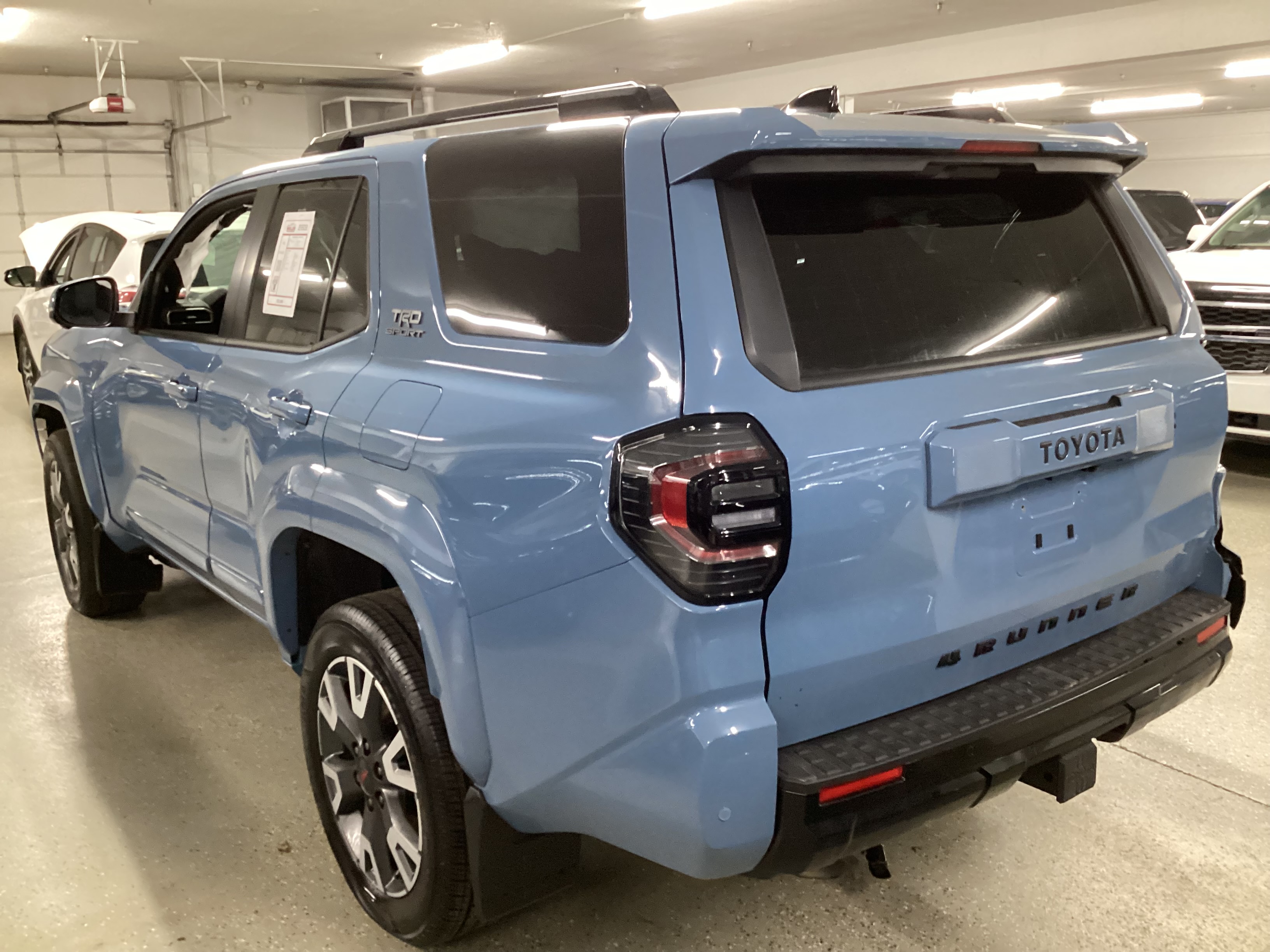 2025 TOYOTA 4Runner TRD Sport Premium 4WD - Image 2