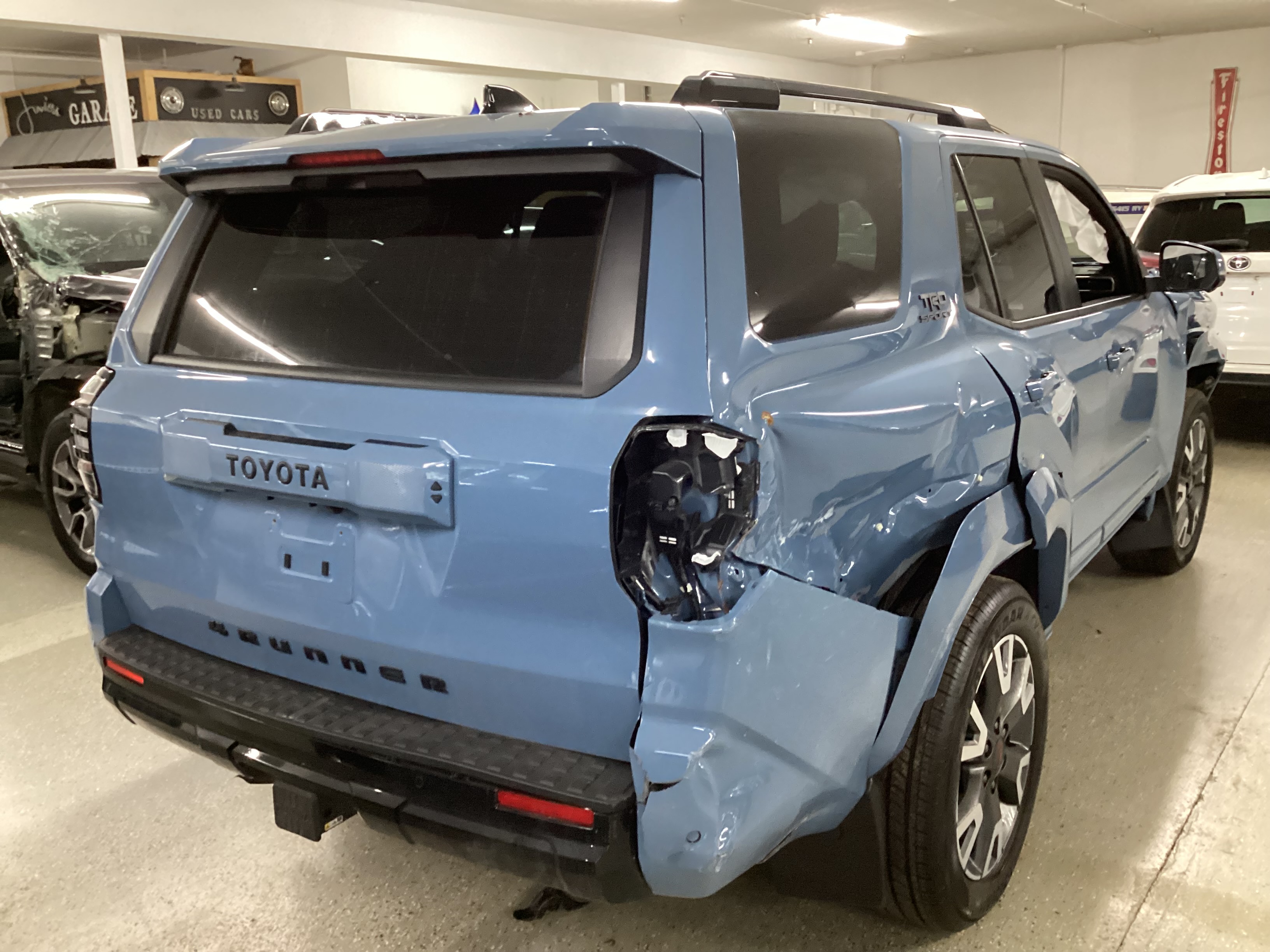 2025 TOYOTA 4Runner TRD Sport Premium 4WD - Image 3