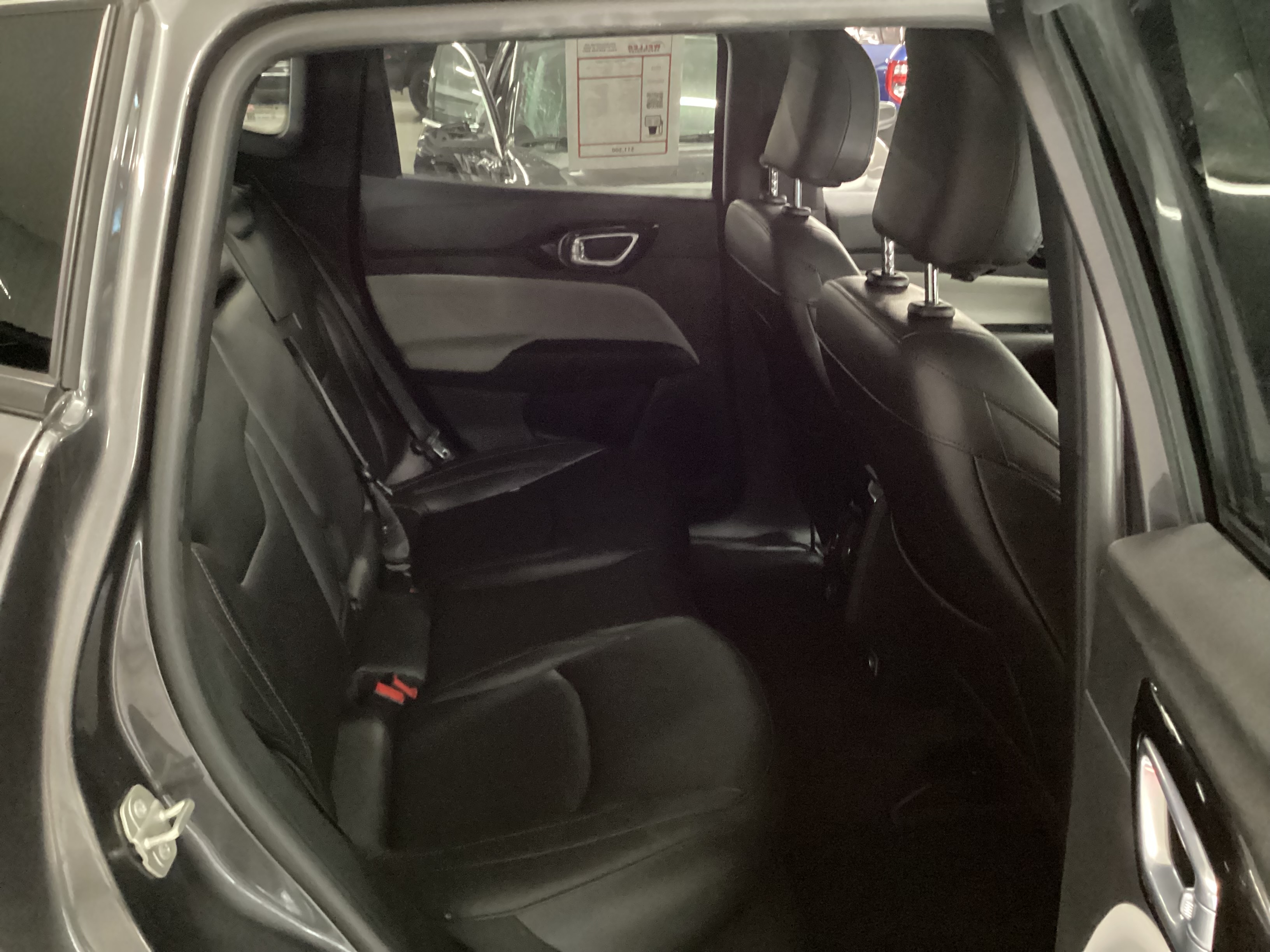2024 JEEP Compass Limited 4WD - Image 10