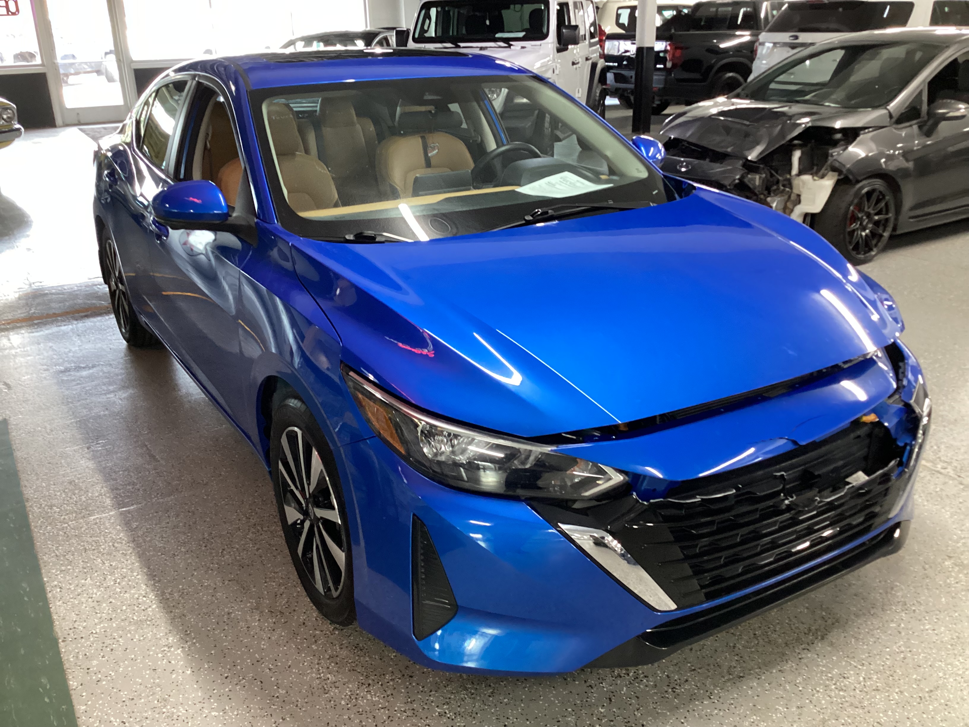 2025 NISSAN Sentra SV - Image 4