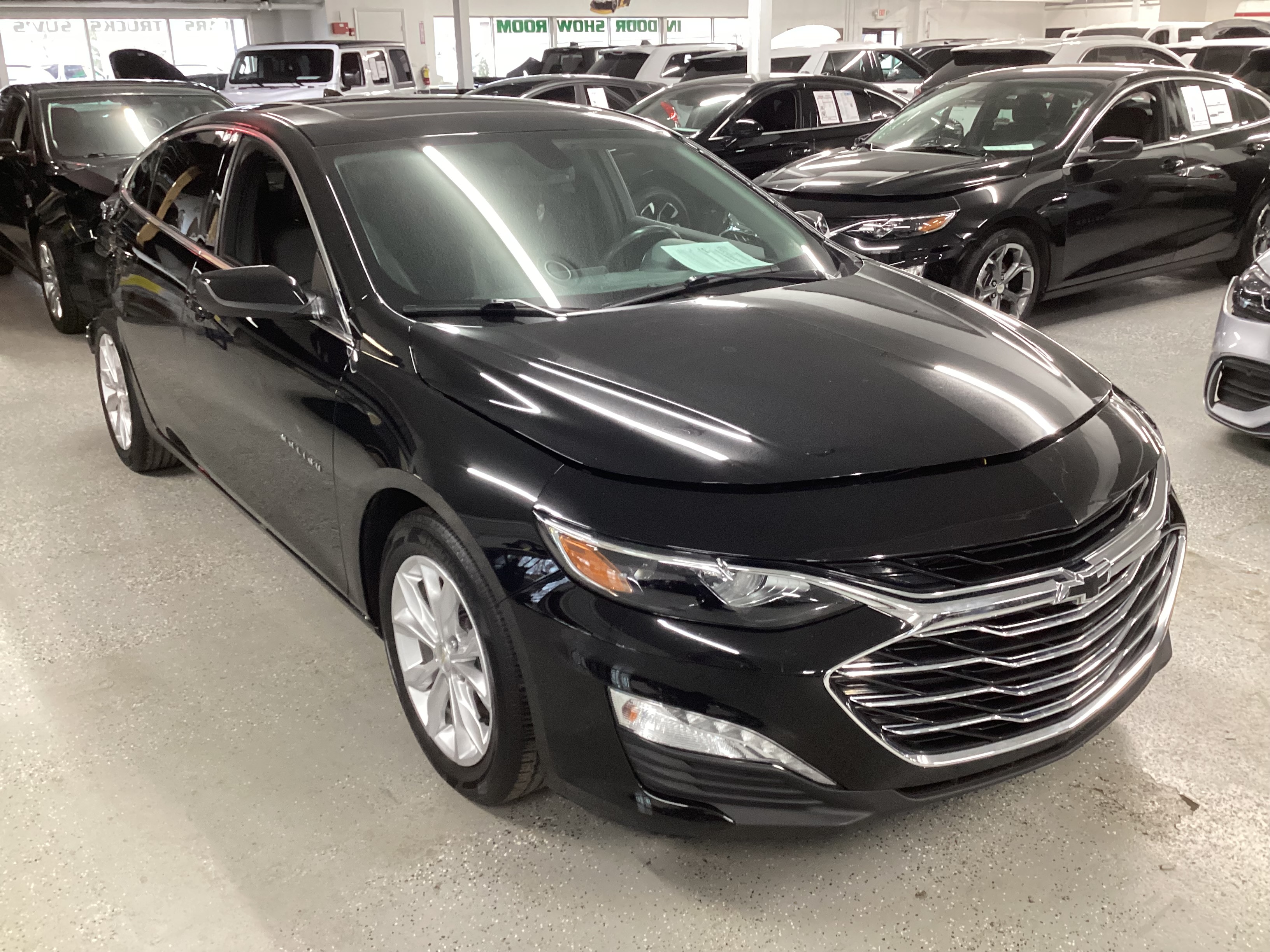 2019 CHEVROLET Malibu LT - Image 4