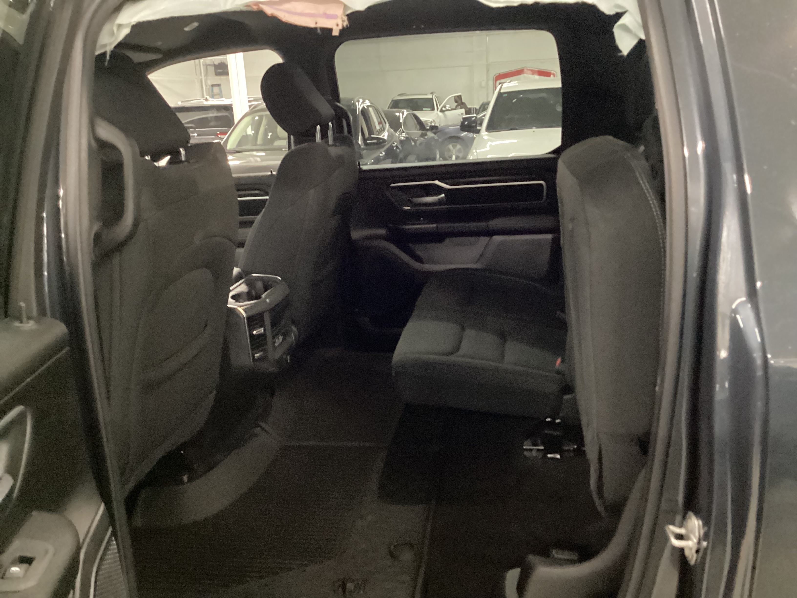 2026 RAM 1500 Big Horn 4WD Crew Cab - Image 10