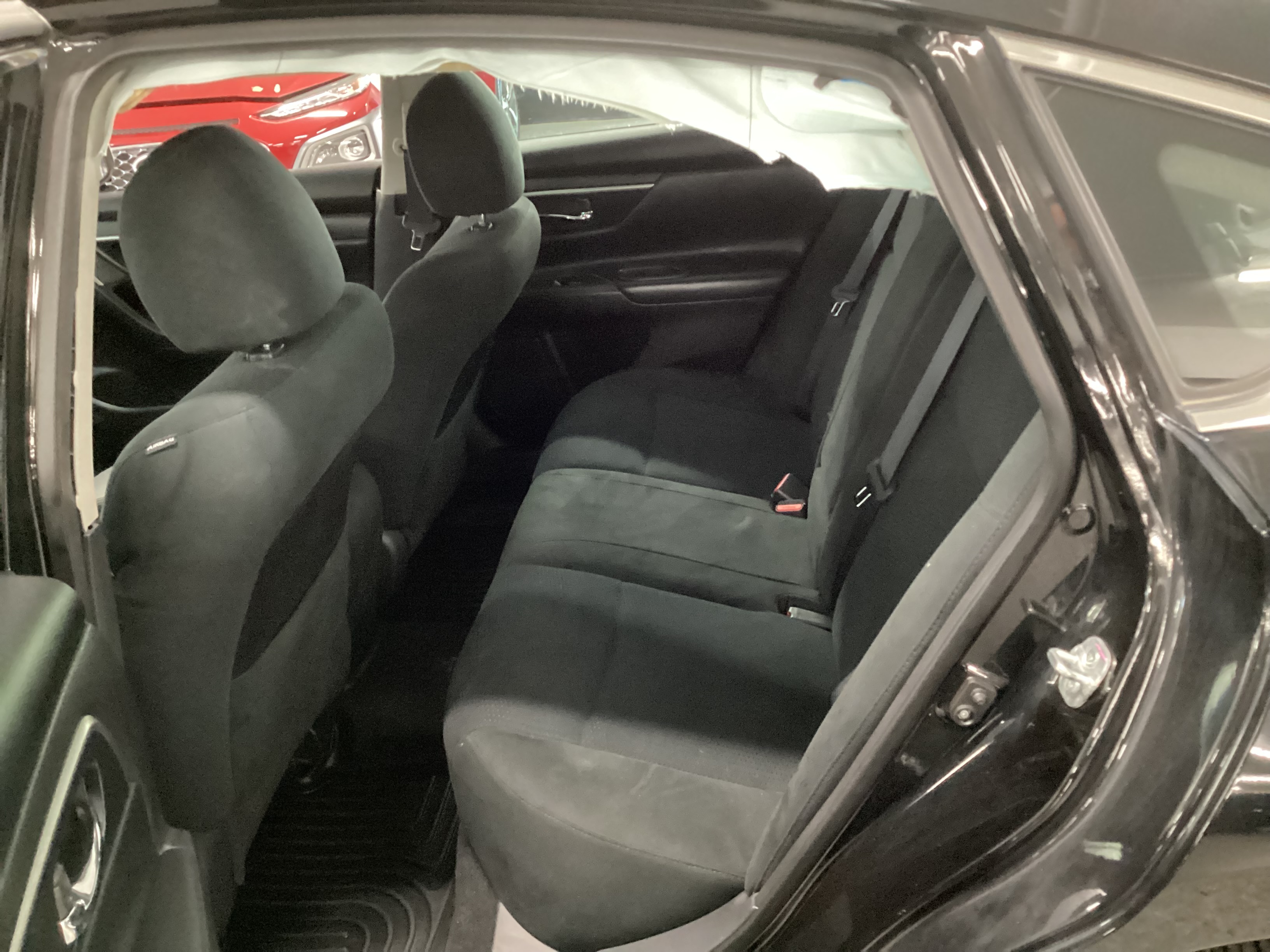 2015 NISSAN Altima SV - Image 8