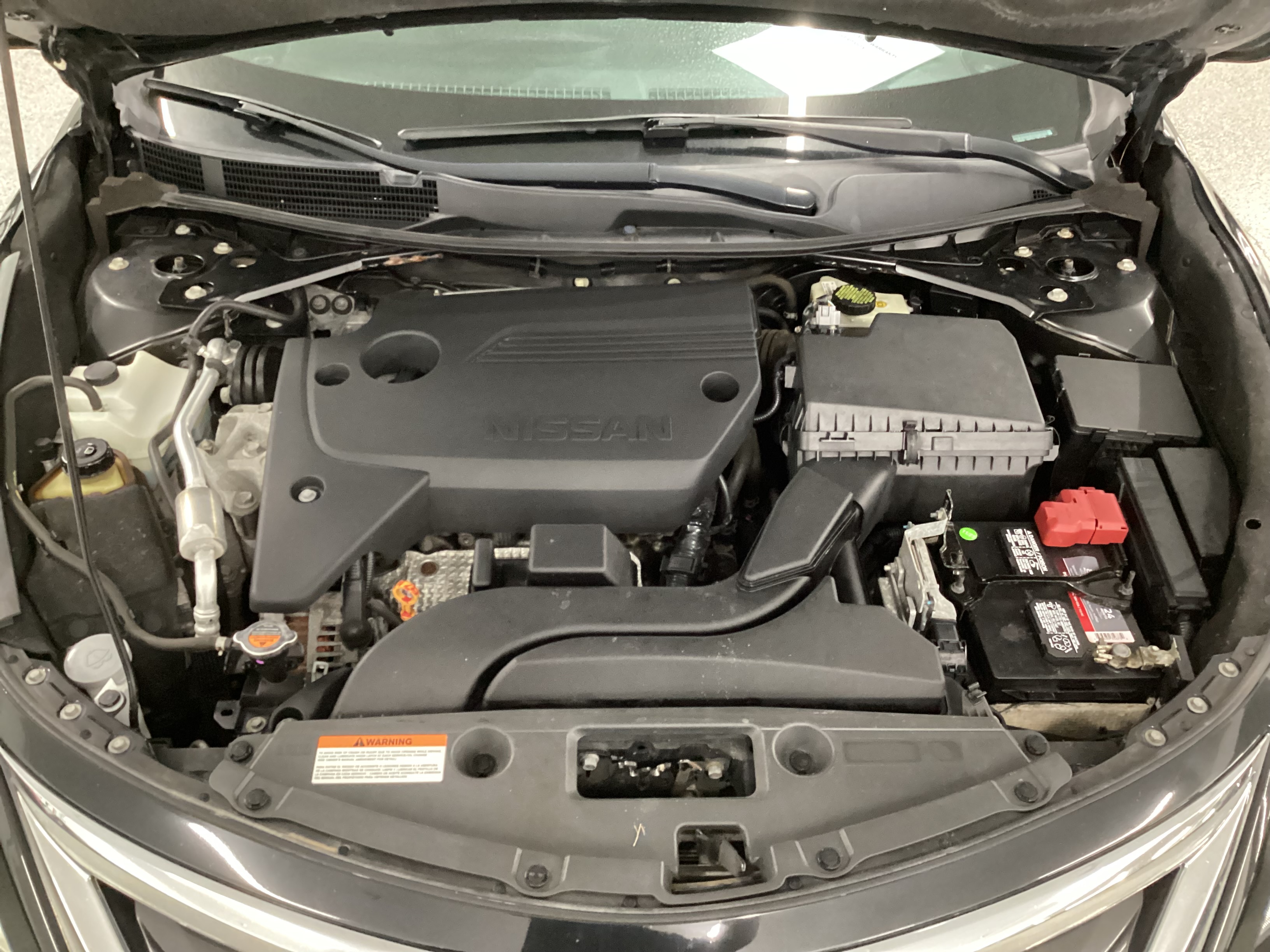 2015 NISSAN Altima SV - Image 12