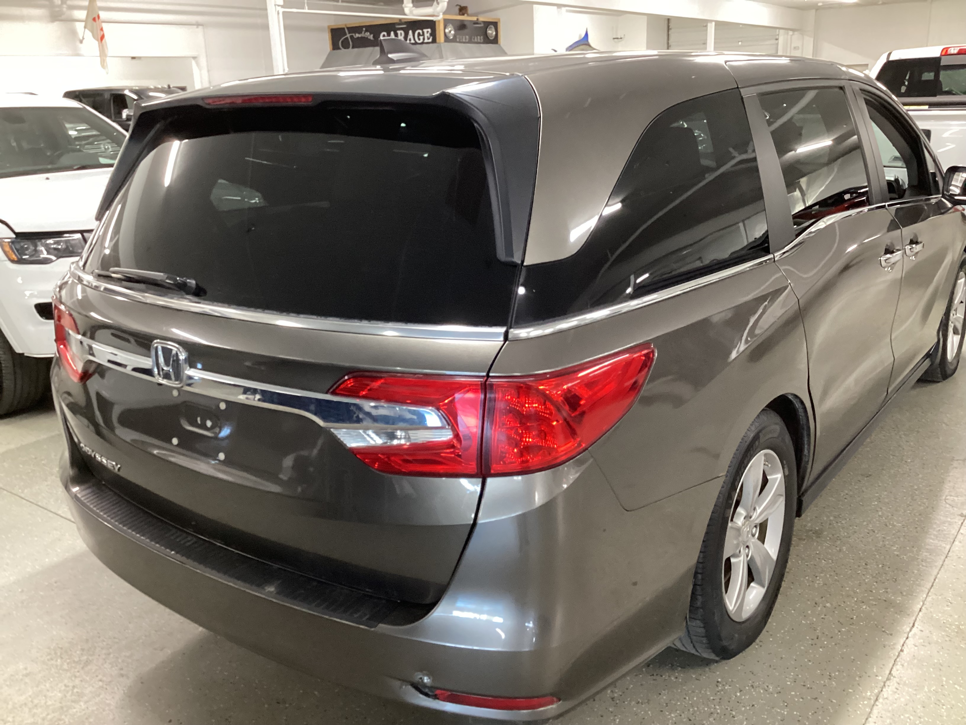 2018 HONDA Odyssey EX-L - Image 3