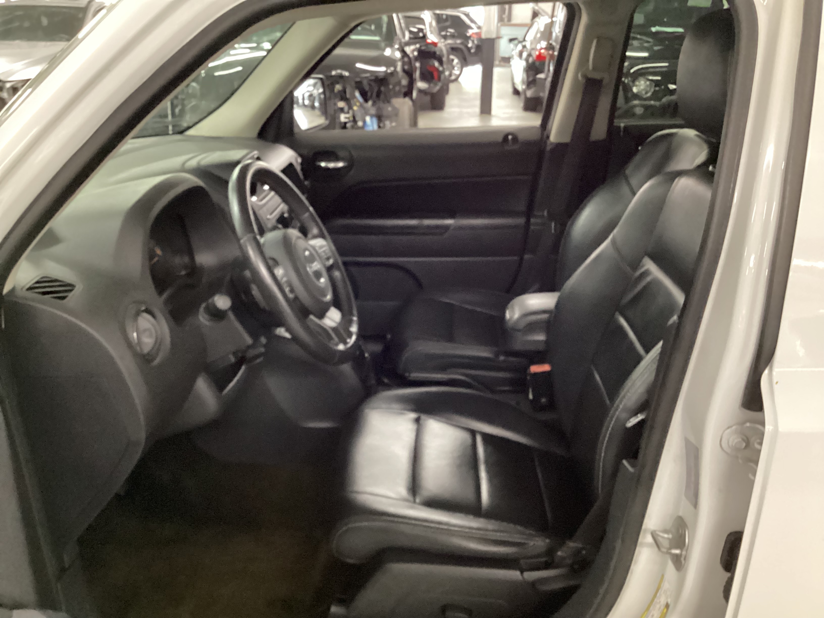 2016 JEEP Patriot High Altitude 4WD - Image 7
