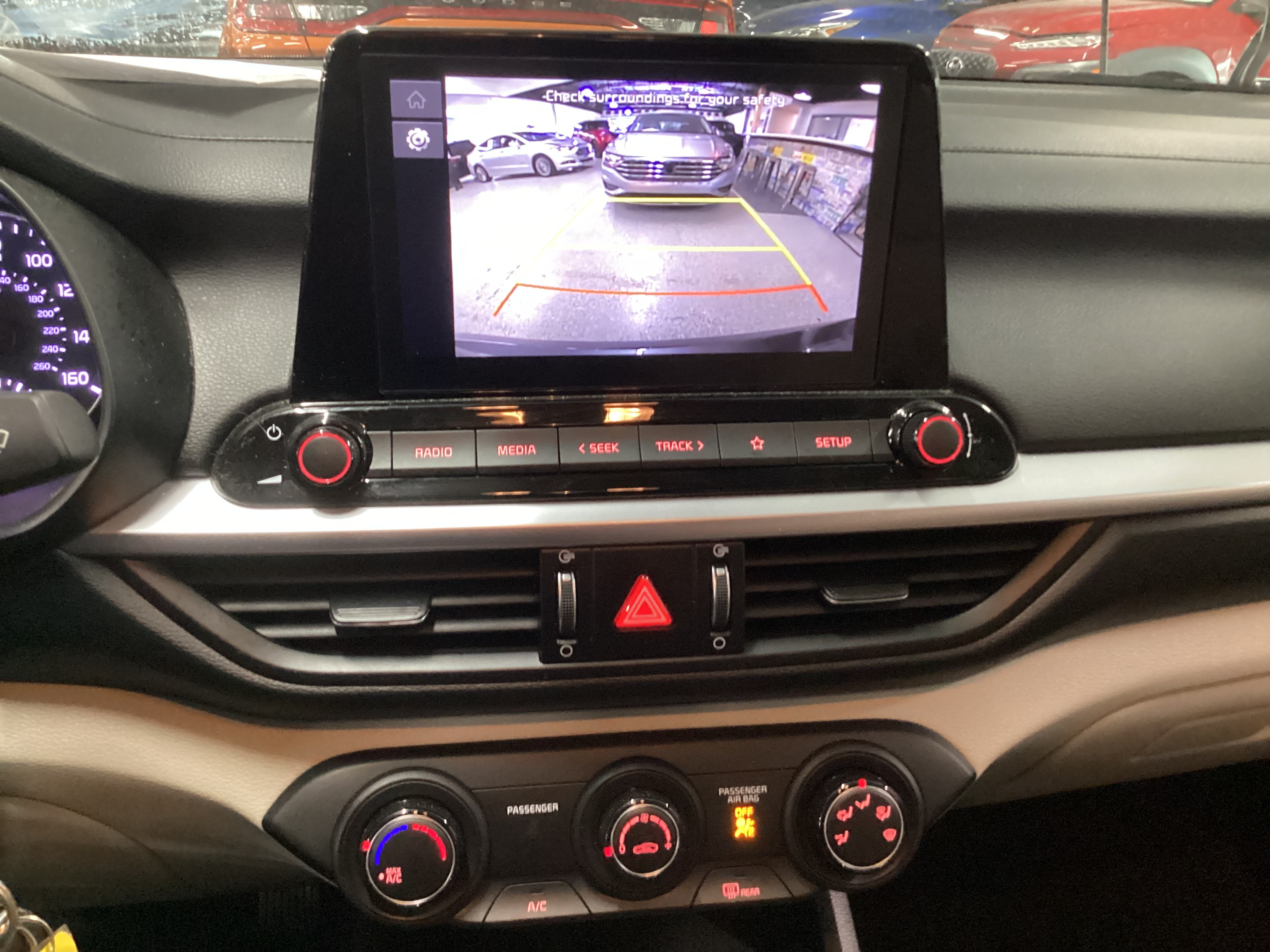2023 KIA Forte LXS - Image 16