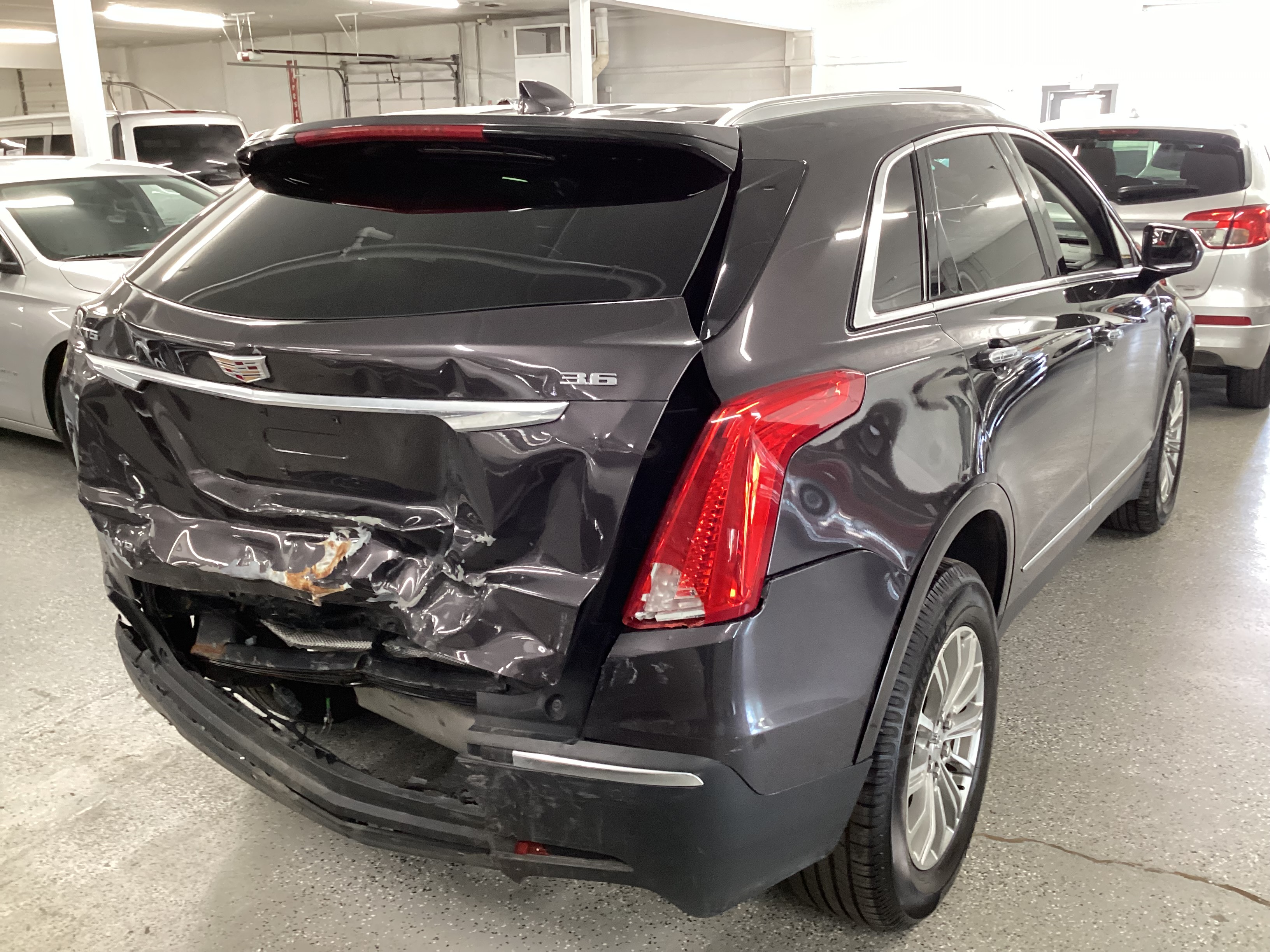 2018 CADILLAC XT5 Luxury AWD - Image 3